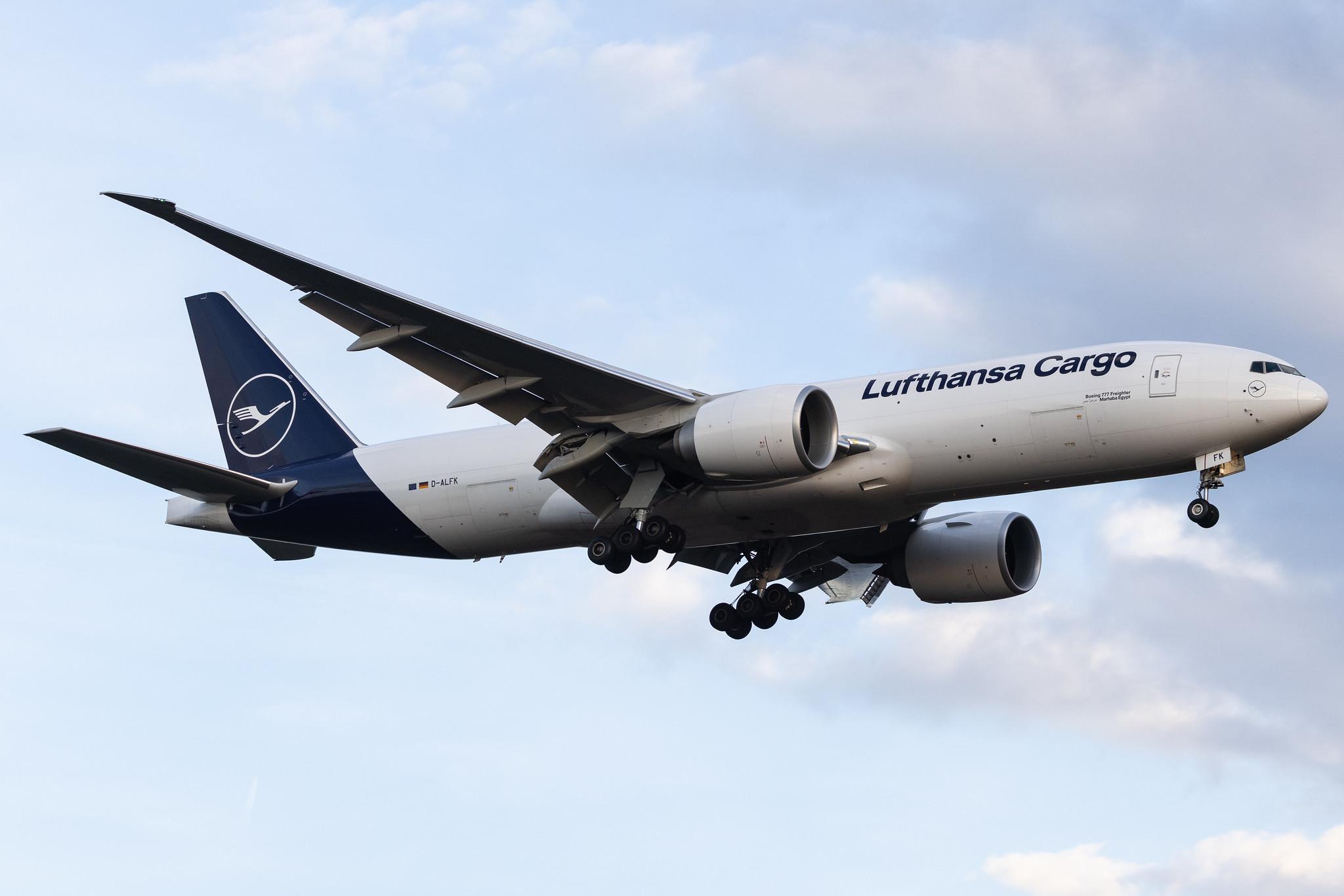 Frankfurt Airport: Lufthansa Cargo (/ GEC) | Boeing 777-F B77L | D-ALFK | MSN 67146