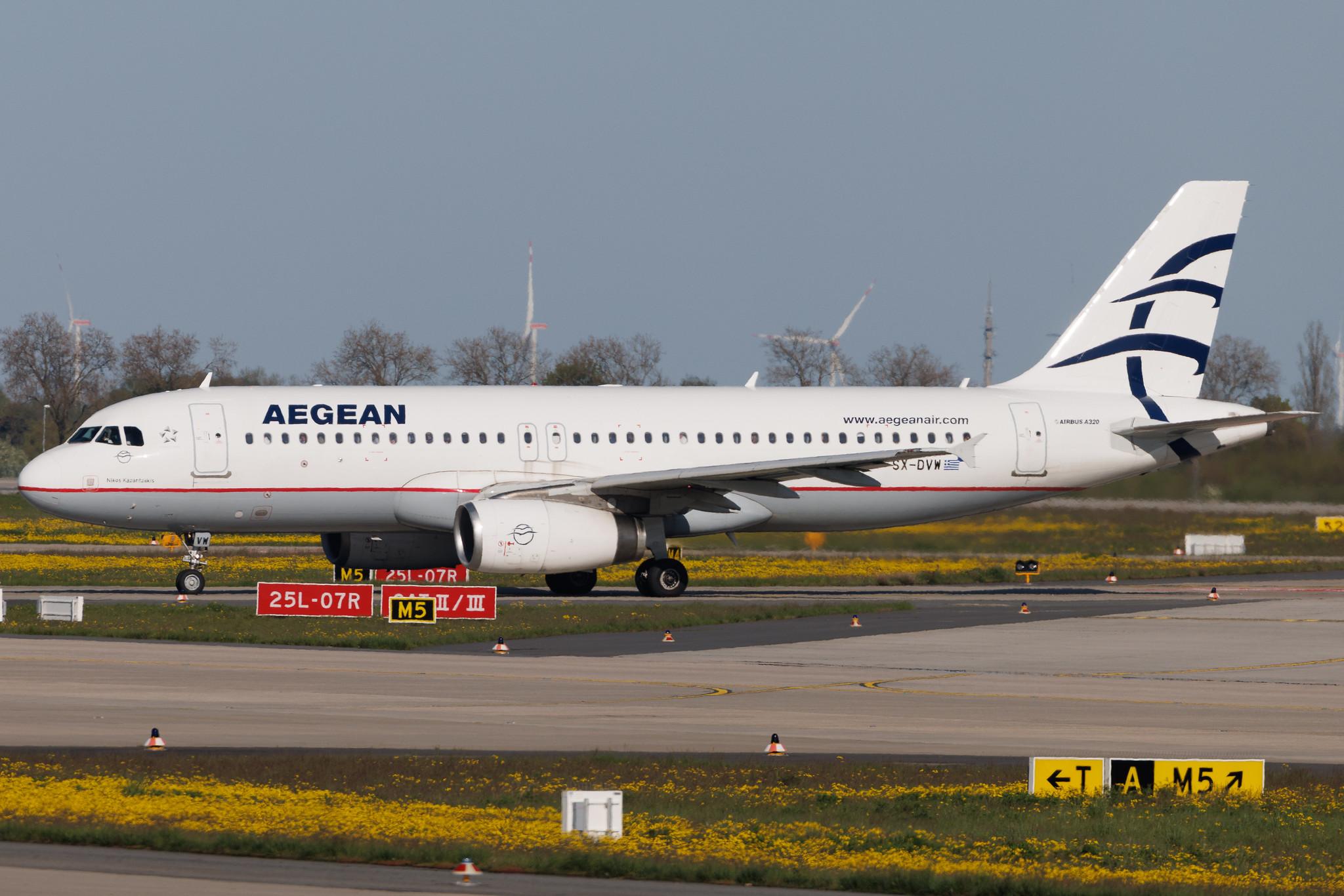Flughafen Berlin Brandenburg: Aegean Airlines (A3 / AEE) | Airbus A320-232 A320 | SX-DVW | MSN 3785