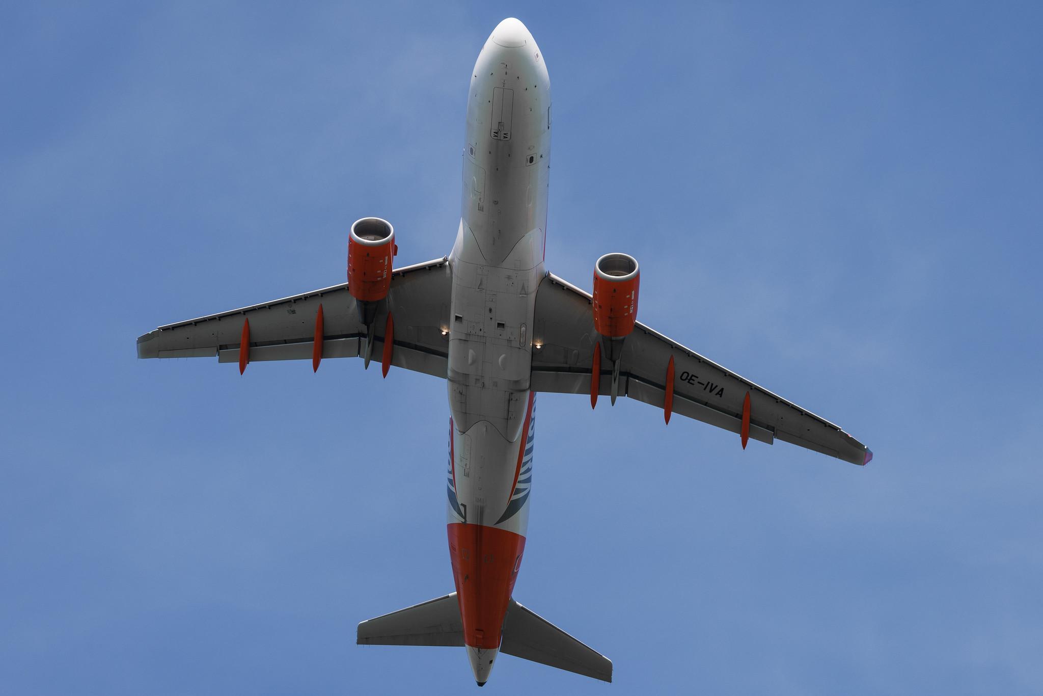 Flughafen Berlin Brandenburg: easyJet (U2 / EZY) | Livery: Austria Livery | Operator: easyJet Europe | Airbus A320-214 A320 | OE-IVA | MSN 6970