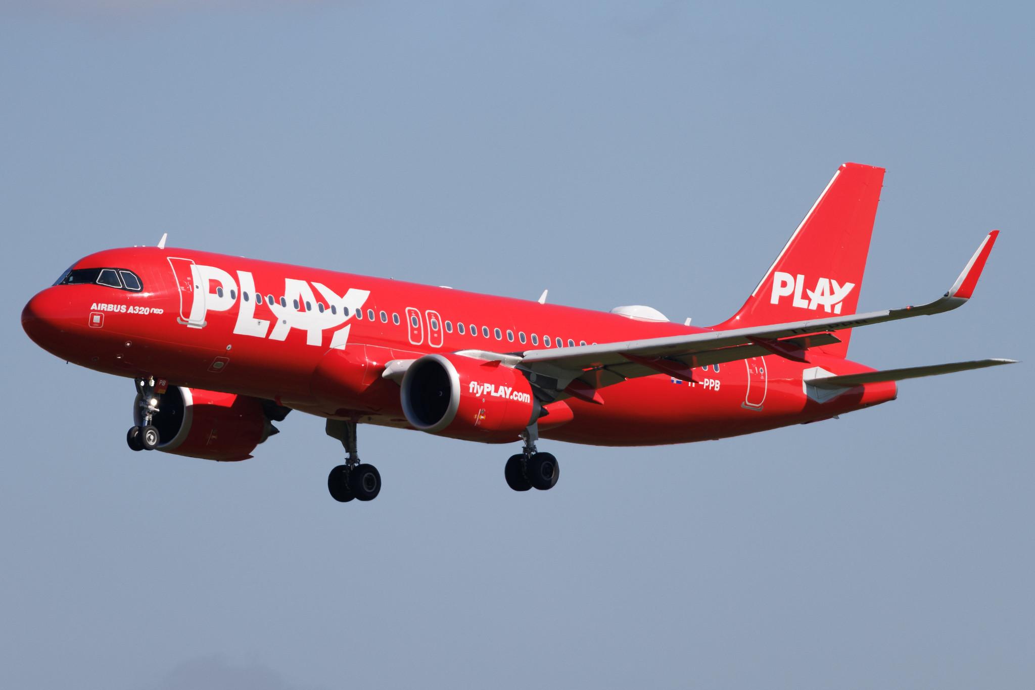 Flughafen Berlin Brandenburg: Play (OG / FPY) | Airbus A320-251N A20N | TF-PPB | MSN 10134