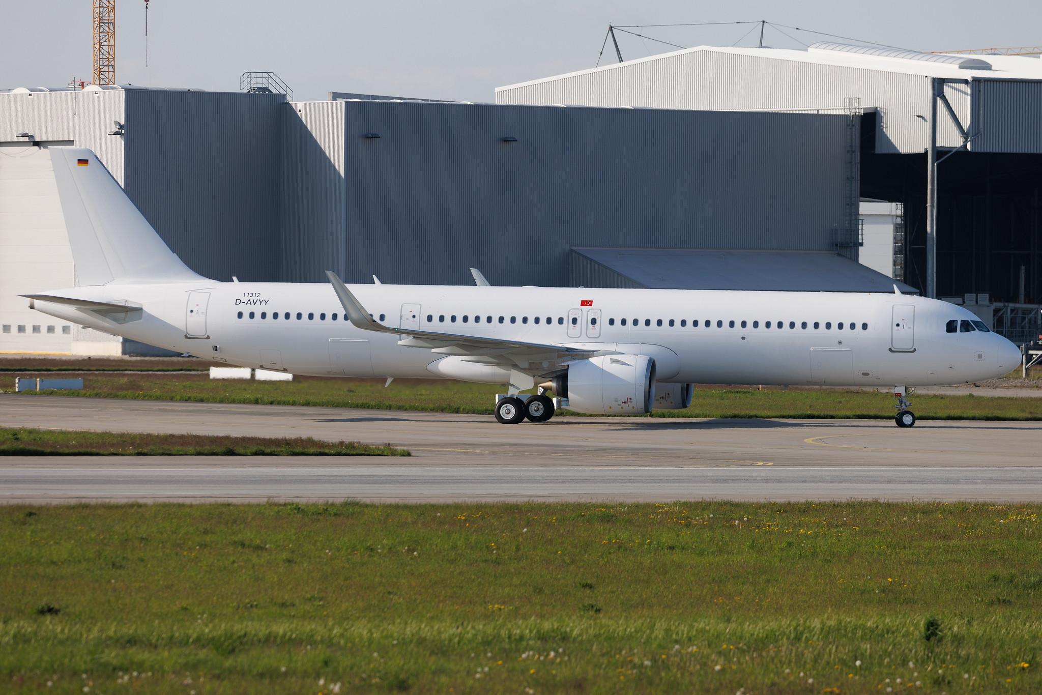 Hamburg Finkenwerder: Anadolu Jet (TK / THY) | Airbus A321-271NX A21N | D-AVYY | TC- | MSN 11312