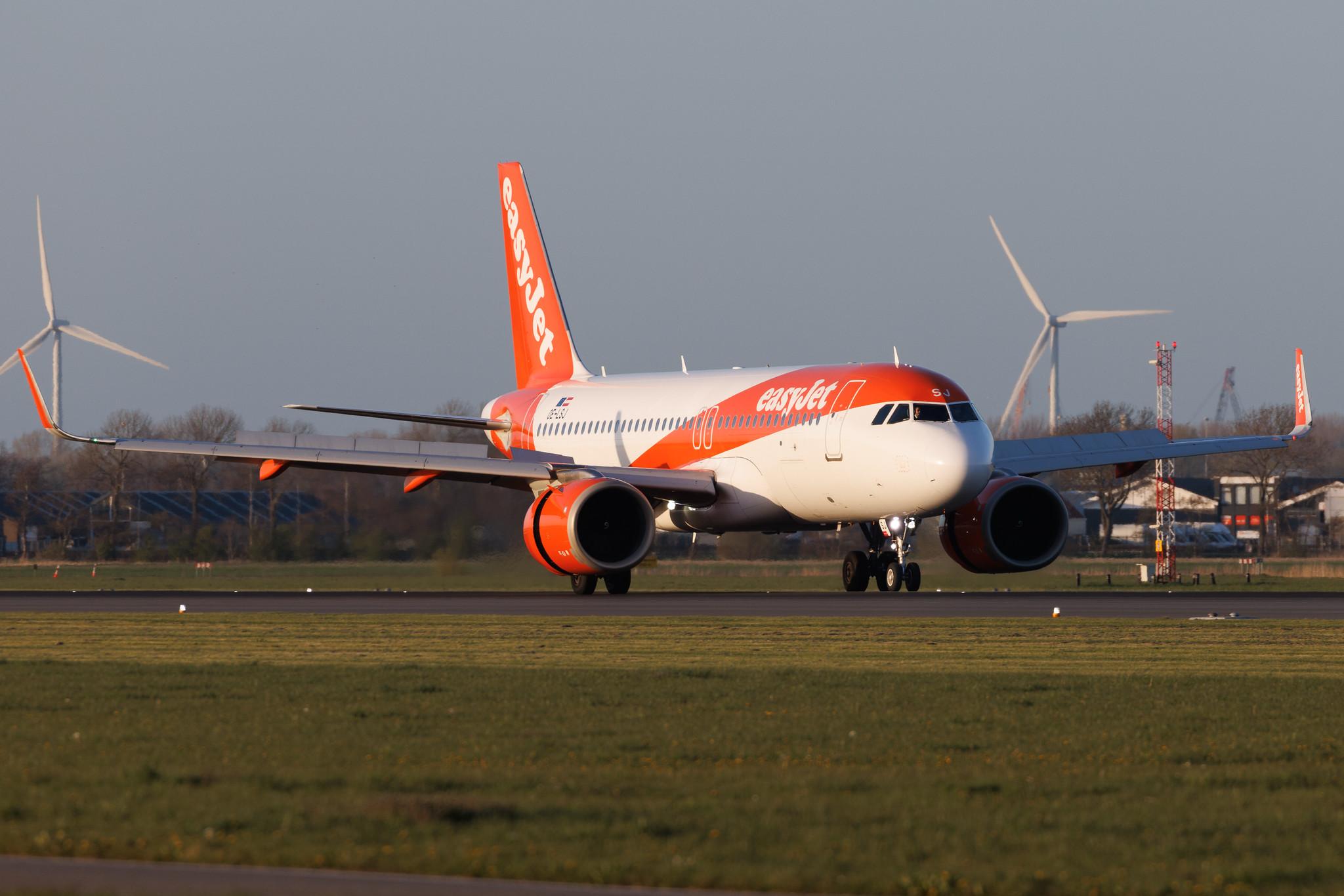 Amsterdam Schiphol: easyJet (U2 / EZY) | Operator: easyJet Europe | Airbus A320-251N A20N | OE-LSJ | MSN OE-LSJ