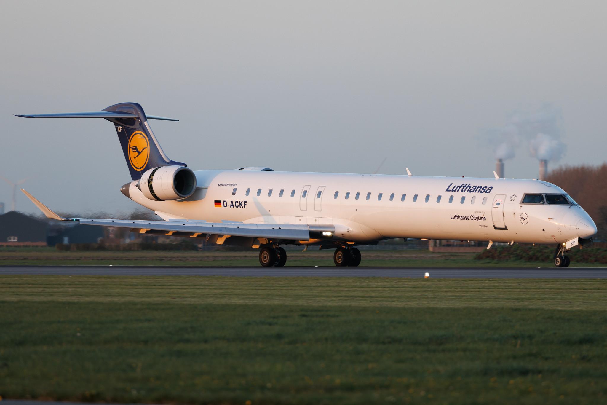 Amsterdam Schiphol: Lufthansa (LH / DLH) | Operator: Lufthansa CityLine | Mitsubishi CRJ-900LR CRJ9 | D-ACKF | MSN 15083