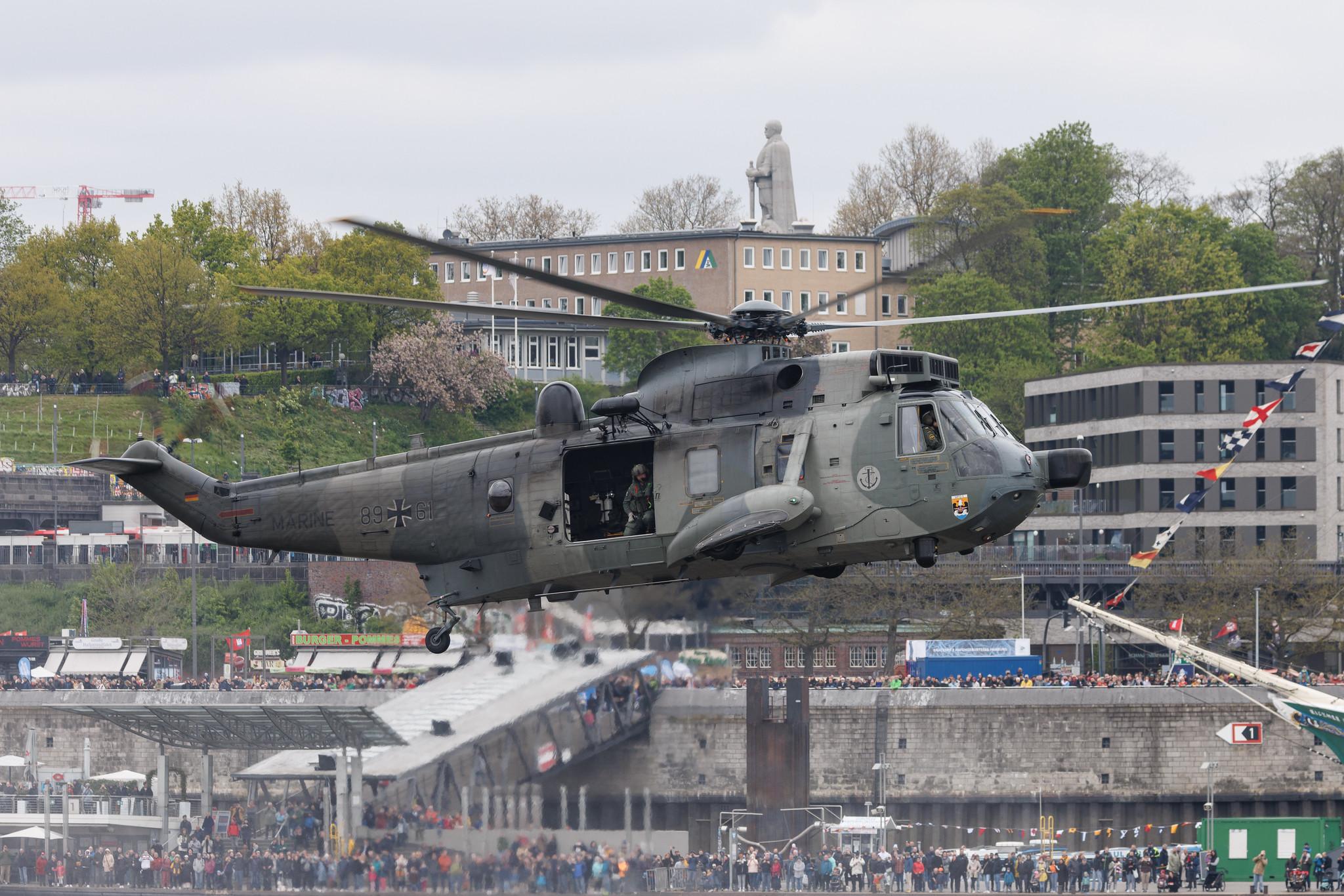 SOS Joint Rescue Operation: German Navy (/ GNY) | Westland Sea King Mk.41 | 89-61 | MSN WA830