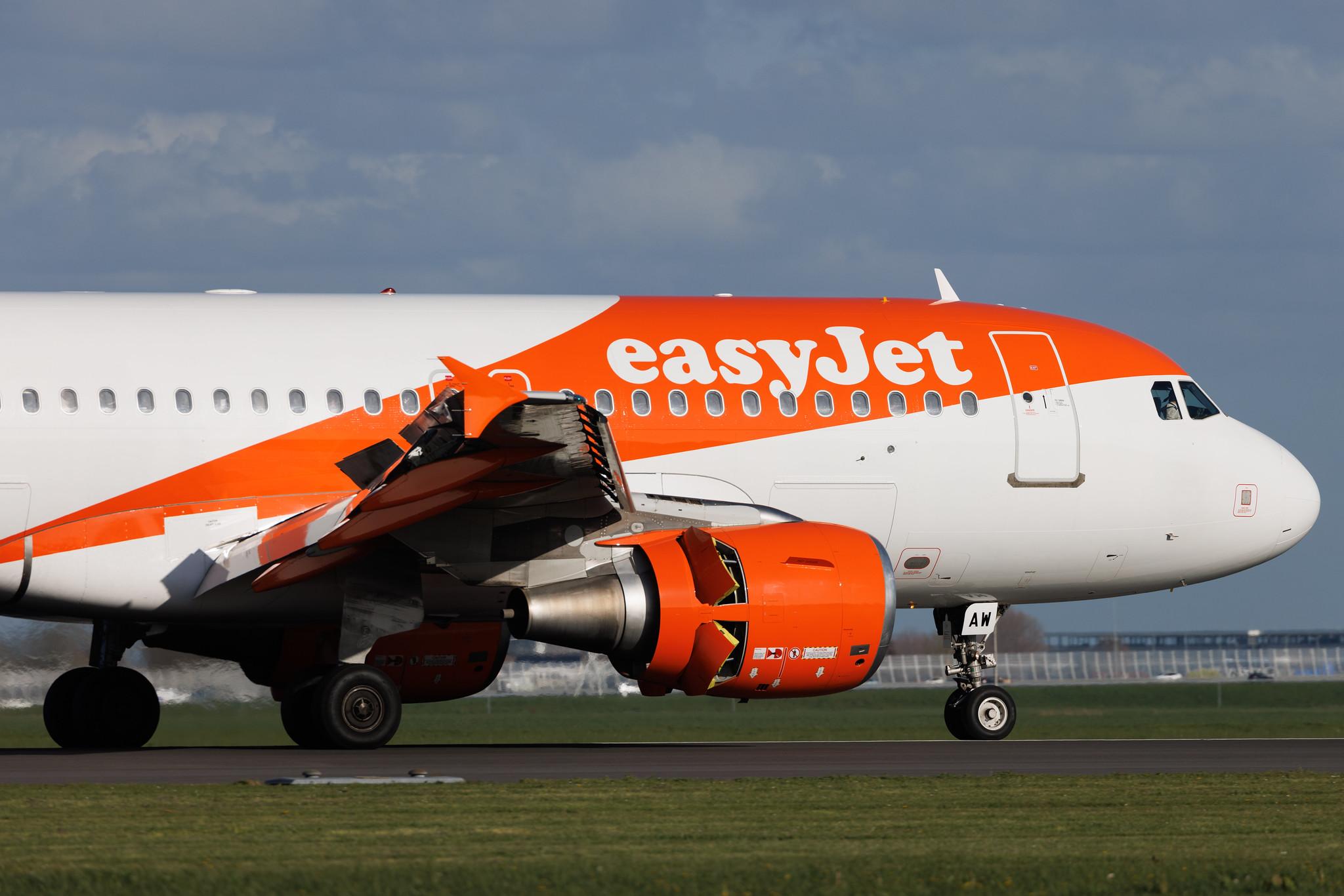 Amsterdam Schiphol: easyJet (U2 / EZY) | Airbus A319-111 A319 | G-EZAW | MSN 2812