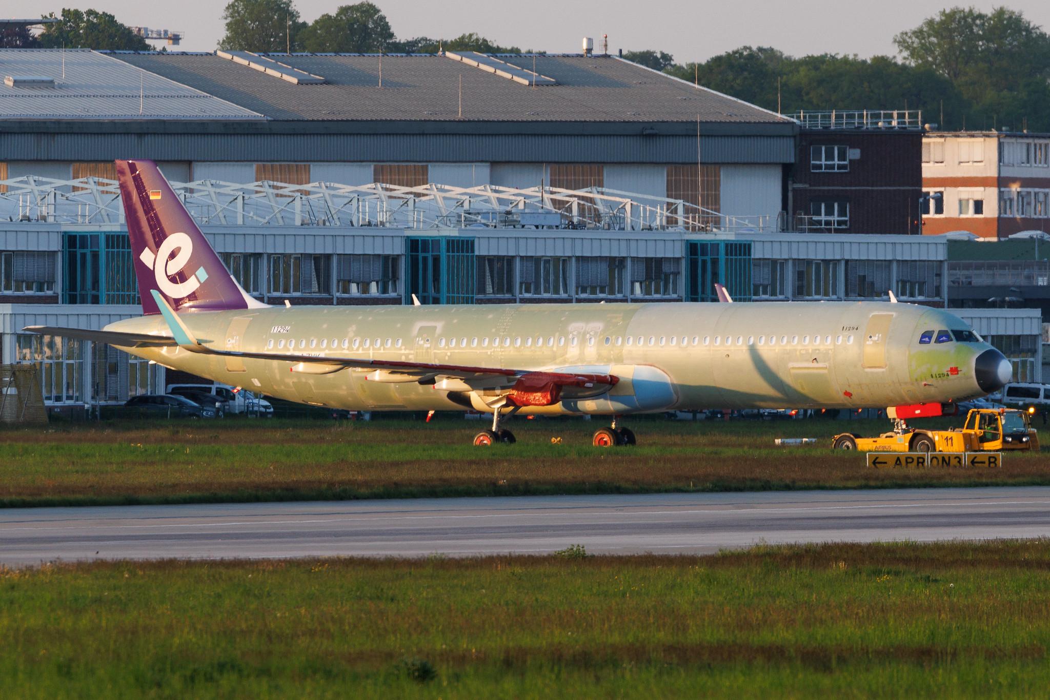 Hamburg Finkenwerder: Hong Kong Express (UO / HKE) | Airbus A321-251NX A21N | D-AZYK | B-KKB | MSN 11294