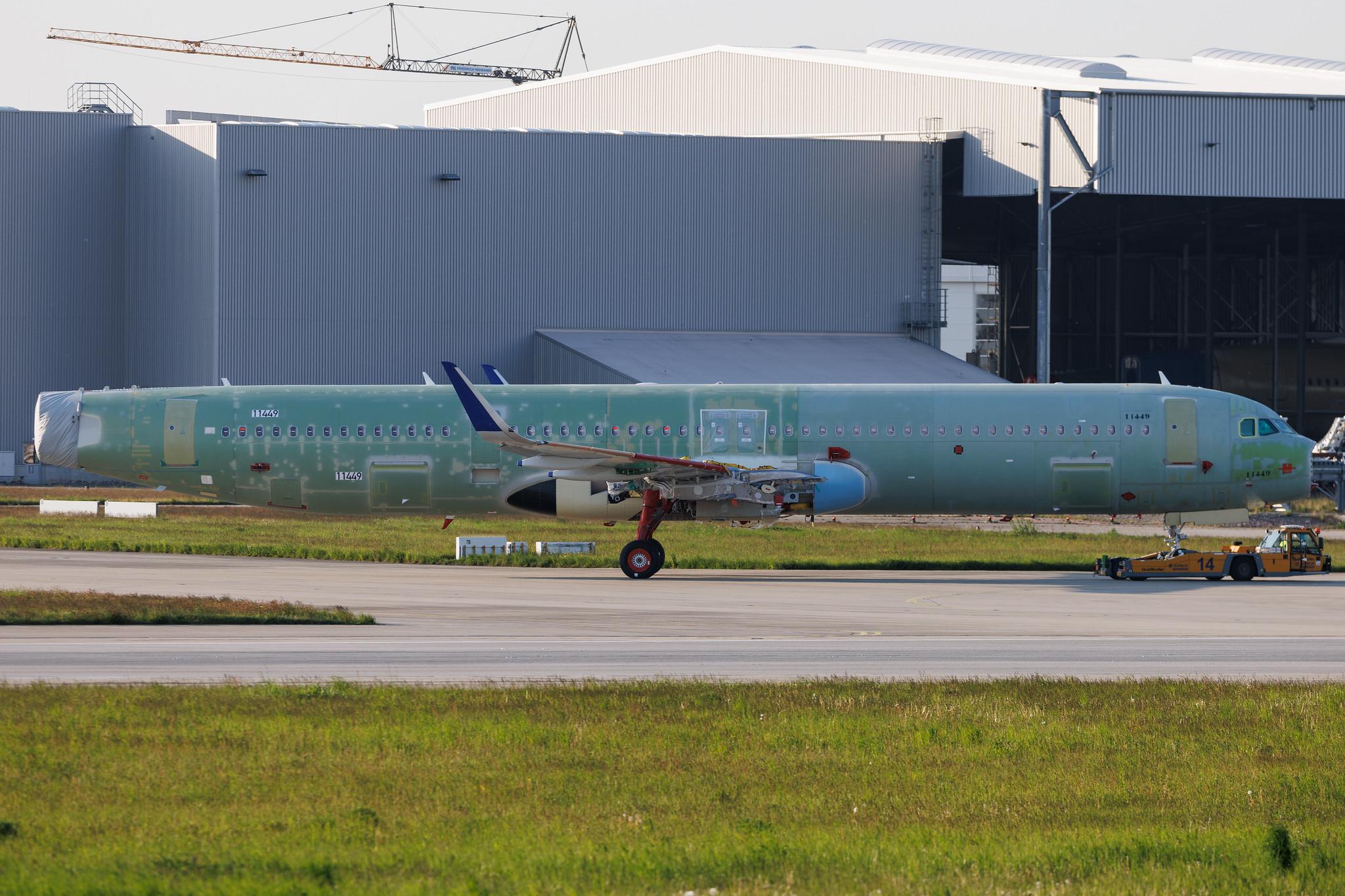 Hamburg Finkenwerder: IndiGo (6E / IGO) | Airbus A321-251NX A21N | D-AZAU | VT- | MSN 11449