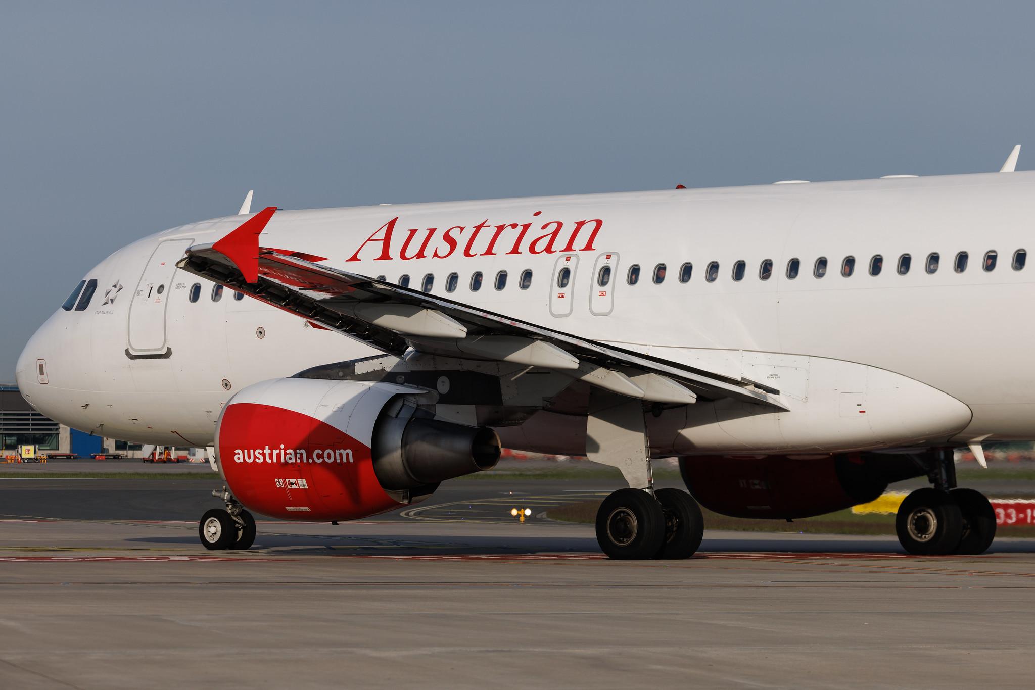 Hamburg Airport: Austrian Airlines (OS / AUA) | Airbus A320-216 A320 | OE-LXC | MSN 3502