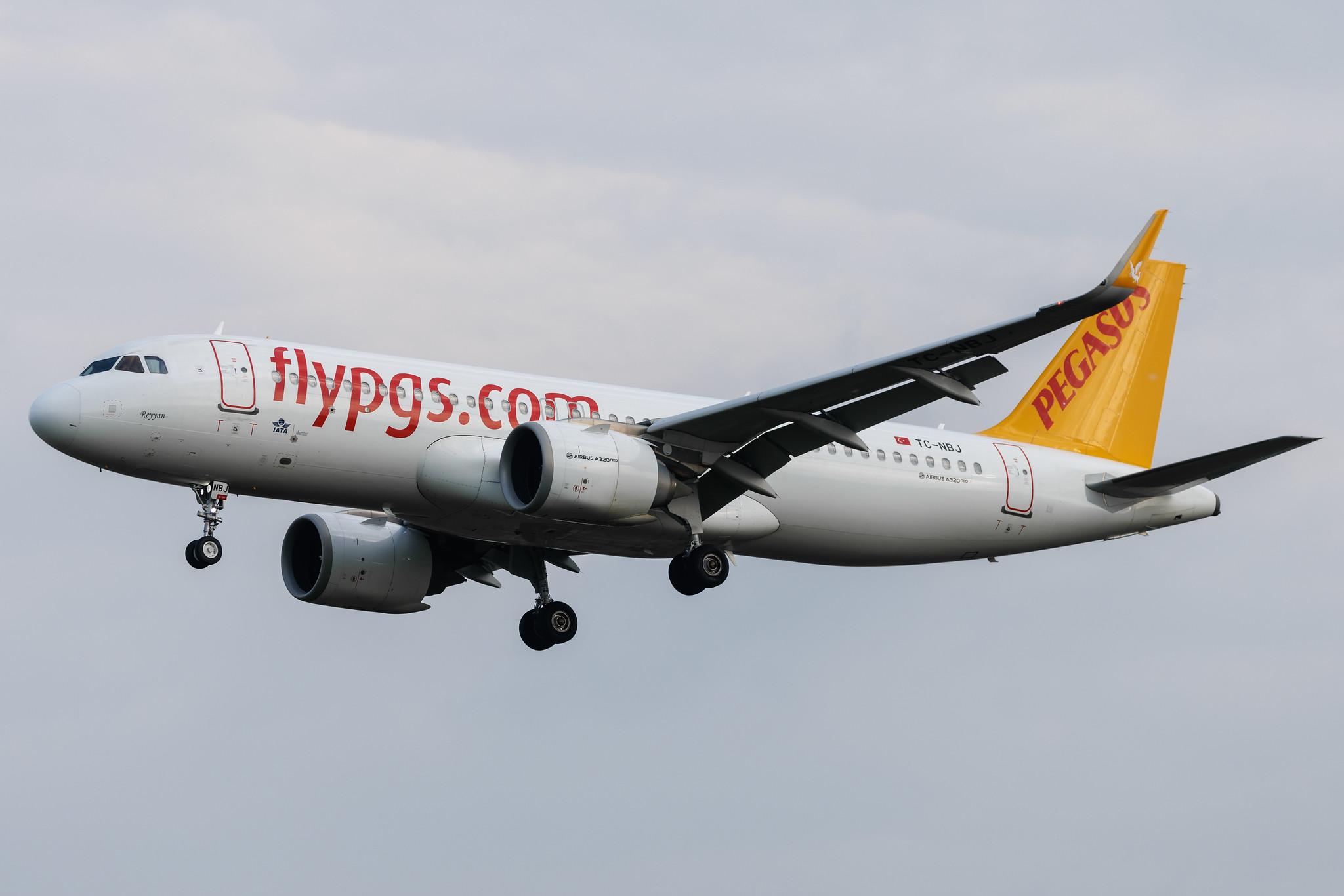 Hamburg Airport: Pegasus (PC / PGT) | Operator: Pegasus Airlines | Airbus A320-251N A20N | TC-NBJ | MSN 07703