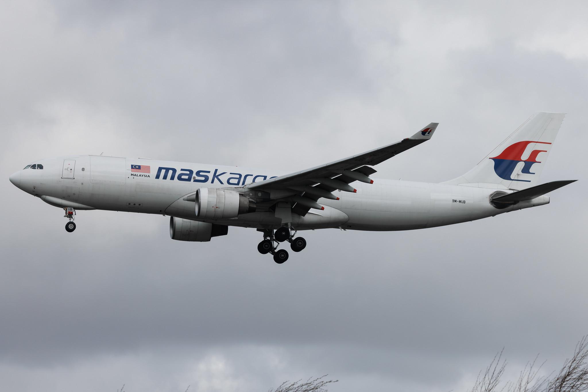 Amsterdam Schiphol: MASkargo (MH / MAS) | Operator: Malaysia Airlines |  Airbus A330-223F A332 | 9M-MUB | MSN 1148