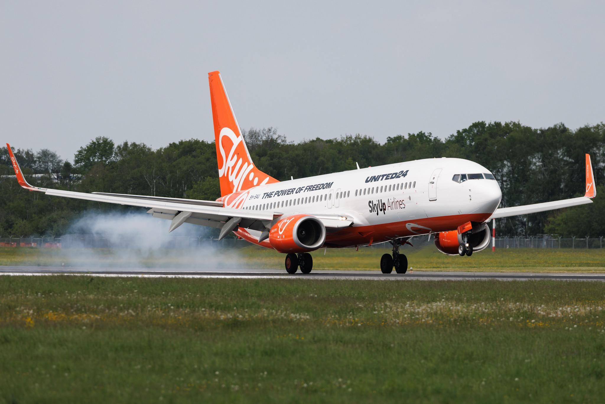 Hamburg Airport: SkyUp Airlines (PQ / SQP) | Operator: SkyUp Europe | Boeing 737-8KN B738 | 9H-SAU | MSN 40249