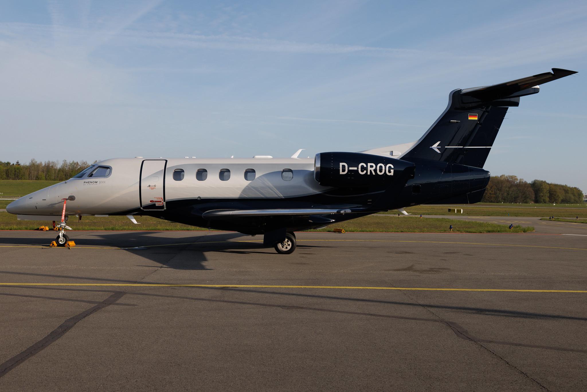 Hamburg Airport: Air Hamburg (/ AHO) | Embraer Phenom 300 E55P | D-CROG | MSN 50500511