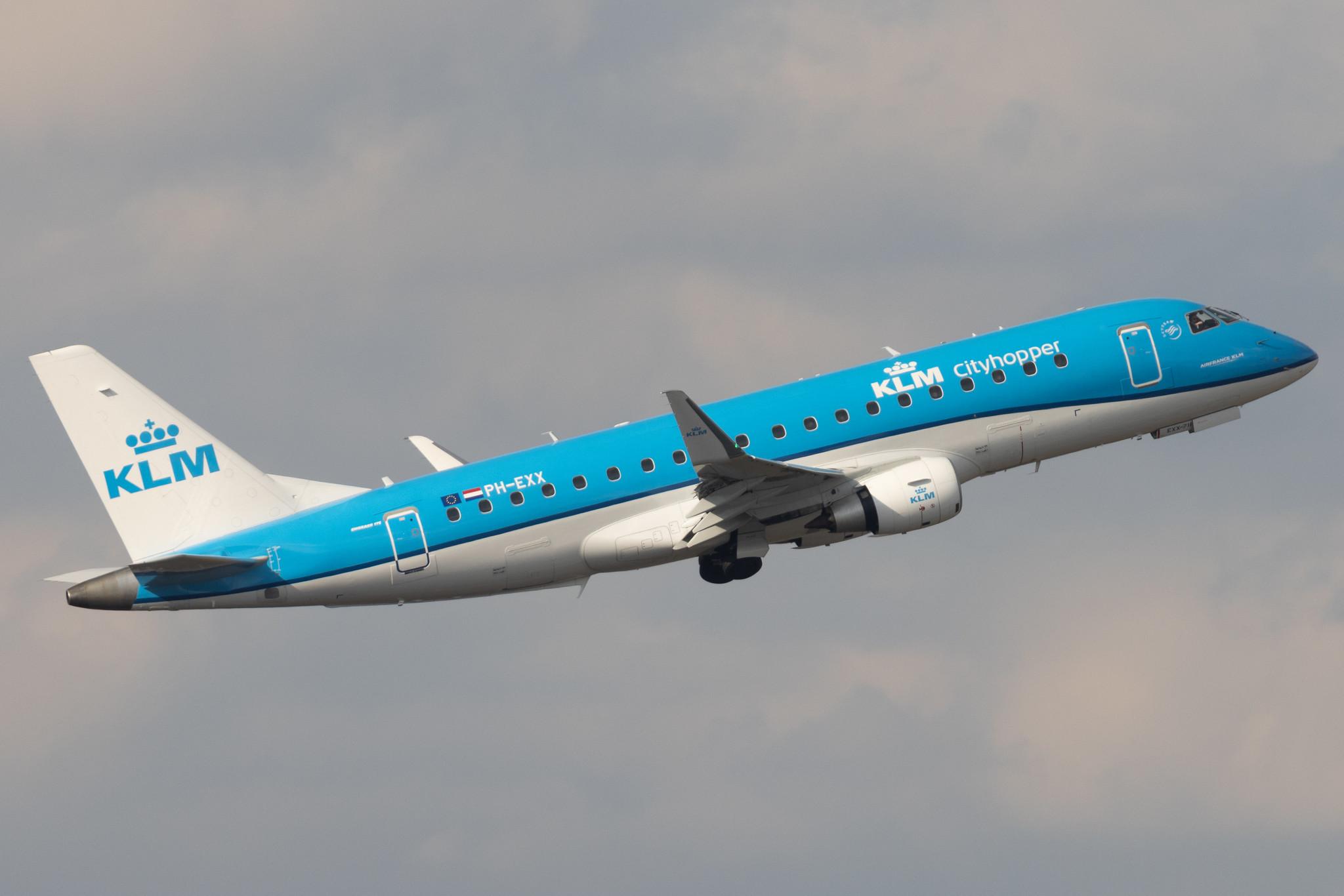 Flughafen Berlin Brandenburg: KLM (KL / KLM) | Operator: KLM Cityhopper | Embraer E175STD E75L | PH-EXX | MSN 17000711