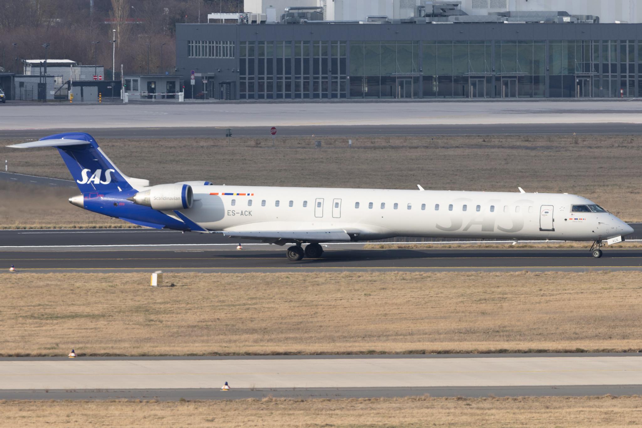 Flughafen Berlin Brandenburg: SAS (SK / SAS) | Operator: Xfly | Mitsubishi CRJ-900ER CRJ9 | ES-ACK | MSN 15211