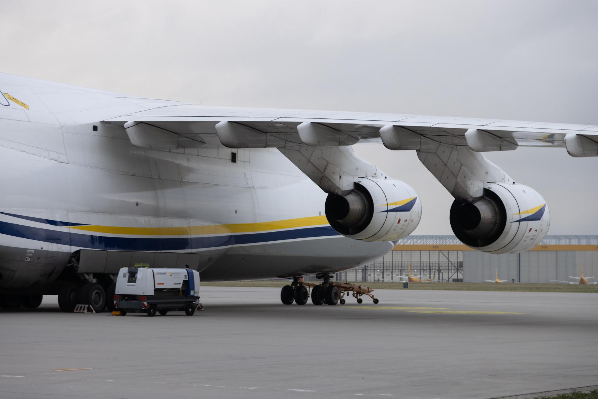 Leipzig Halle Airport: Antonov Airlines (/ ADB) | Antonov An-124-100 A124 | UR-82072 | MSN 9773053359136