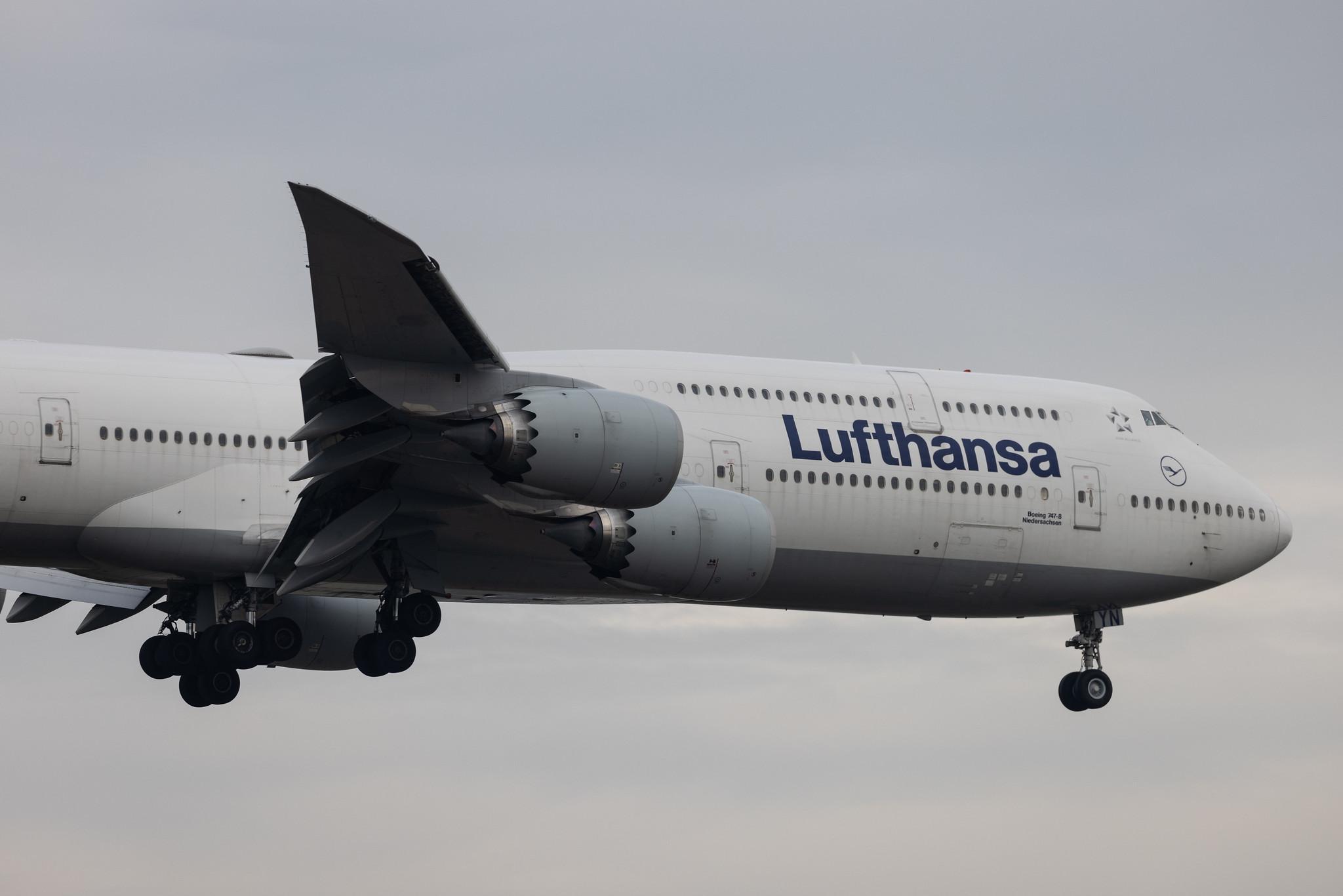 Frankfurt Airport: Lufthansa (LH / DLH) | Boeing 747-830 B748 | D-ABYN | MSN 37838
