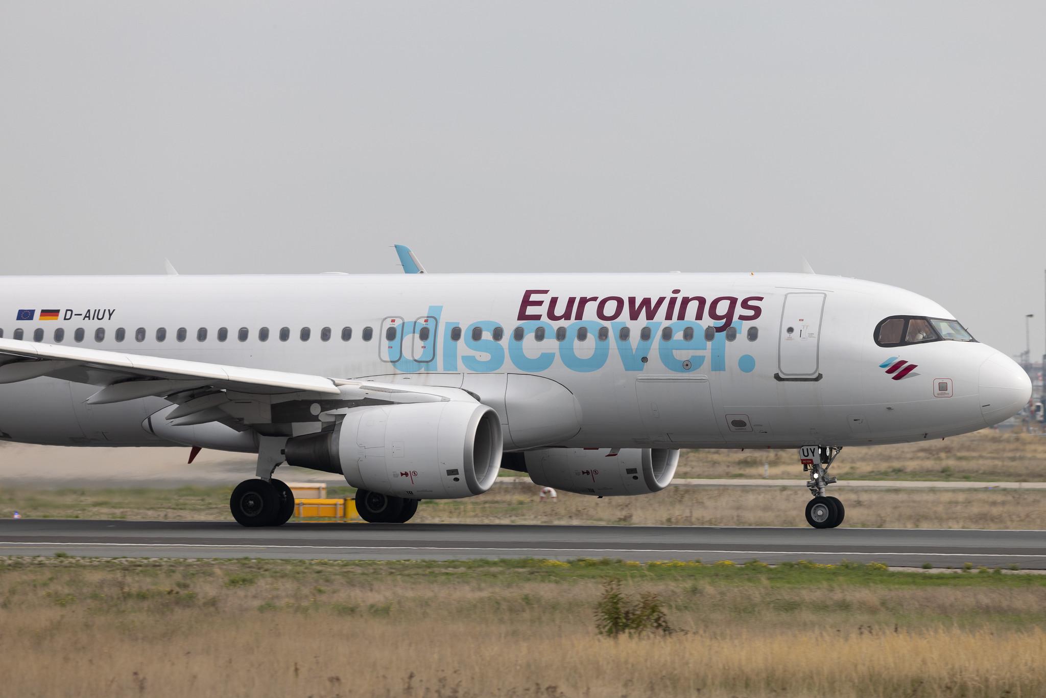 Frankfurt Airport: Eurowings Discover (4Y / OCN) | Airbus A320-214 A320 | D-AIUY | MSN 7355