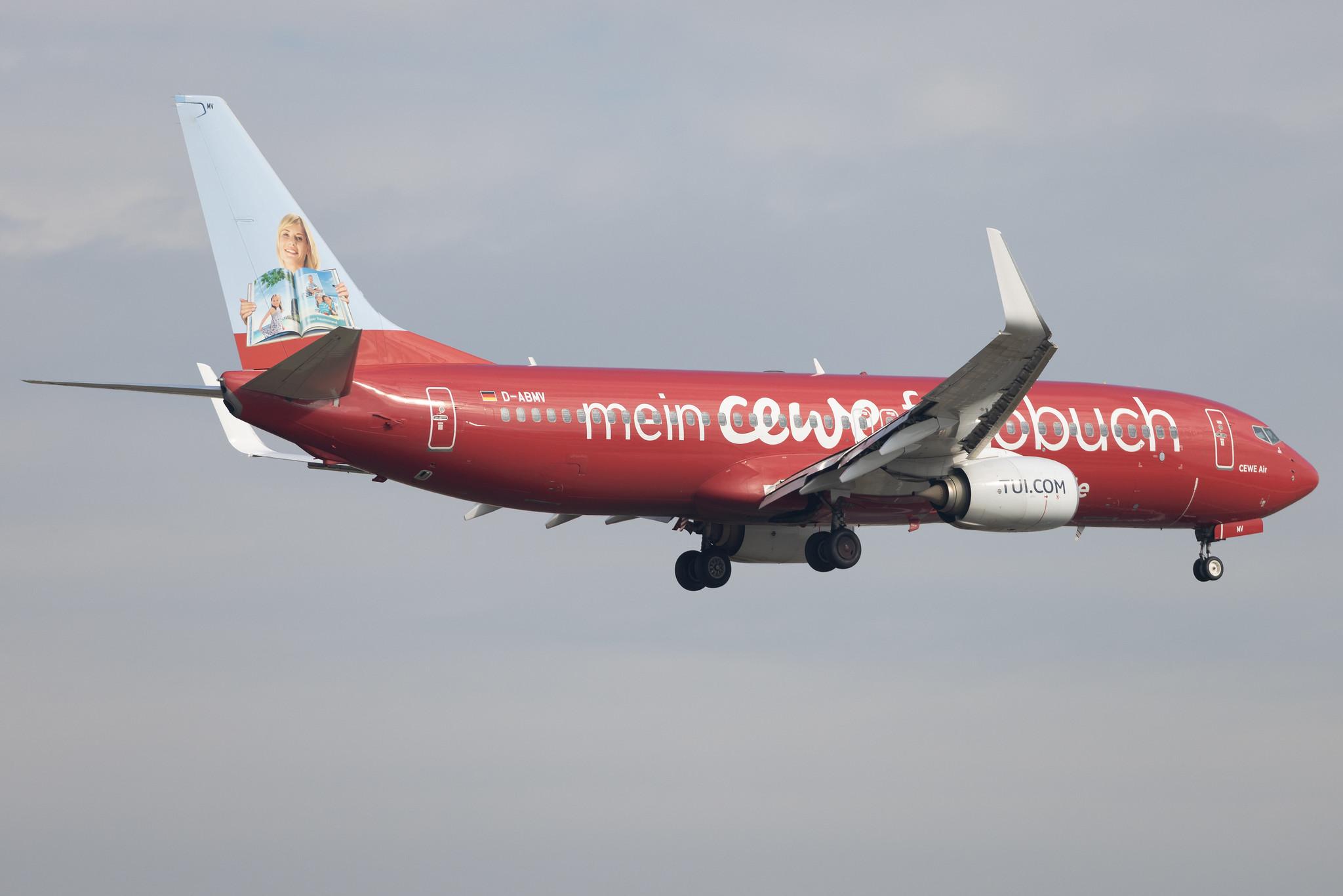Frankfurt Airport: TUI (X3 / TUI) | Livery: Cewe Fotobuch Livery | Operator: TUI fly | Boeing 737-86J B738 | D-ABMV | MSN 37785