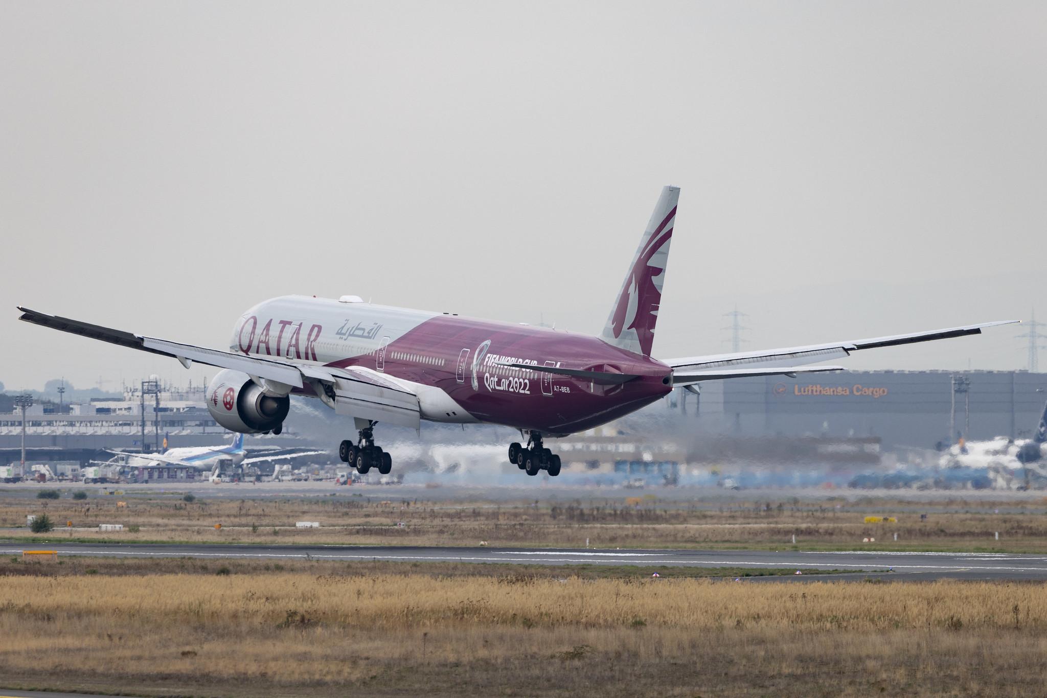 Frankfurt Airport: Qatar Airways (QR / QTR) | Livery: FIFA World Cup Qatar 2022 | Boeing 777-3DZ(ER) B77W | A7-BEB | MSN 43215