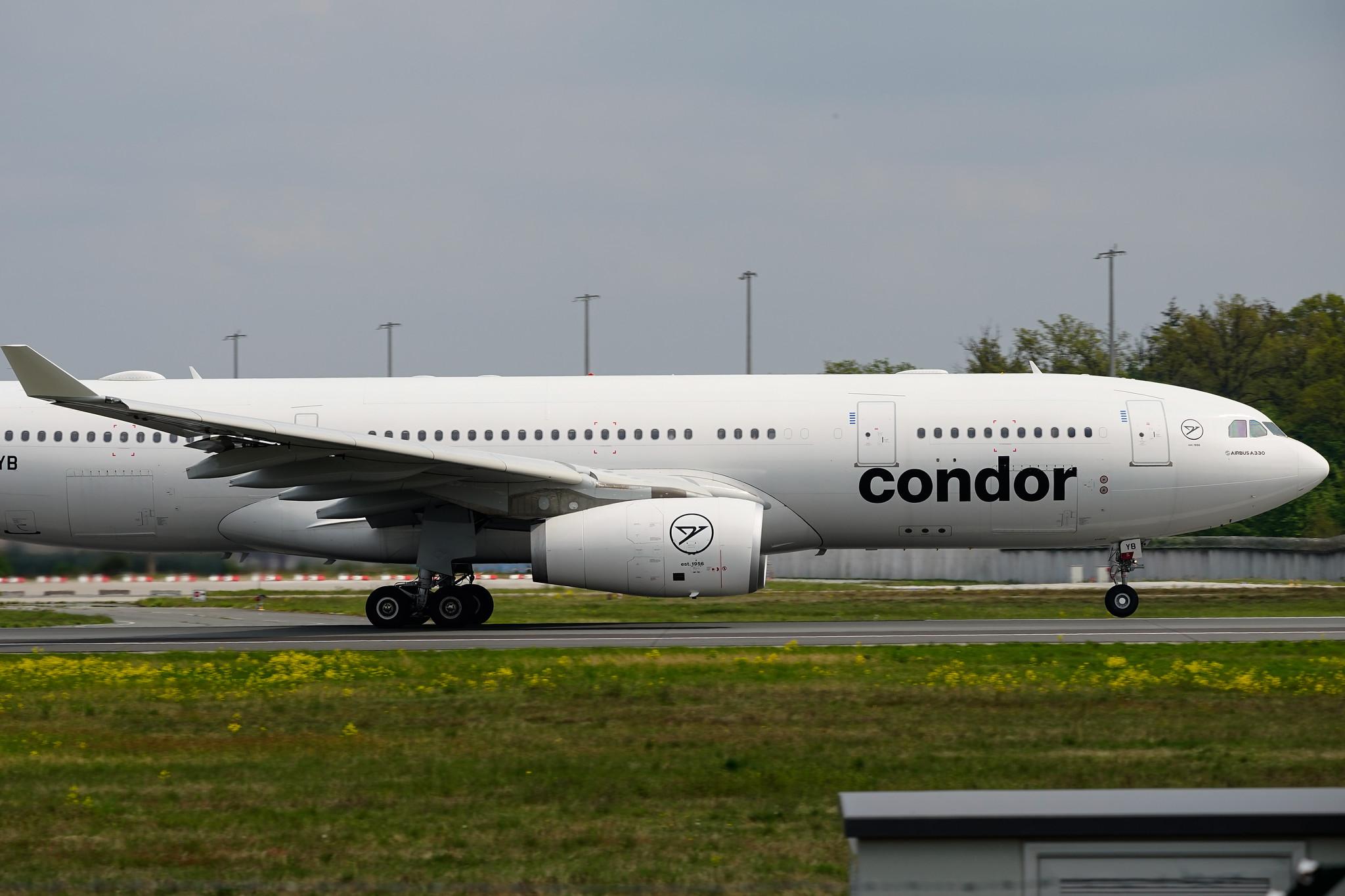 Frankfurt Airport: Condor (DE / CFG) | Airbus A330-243 A332 | D-AIYB | MSN 852