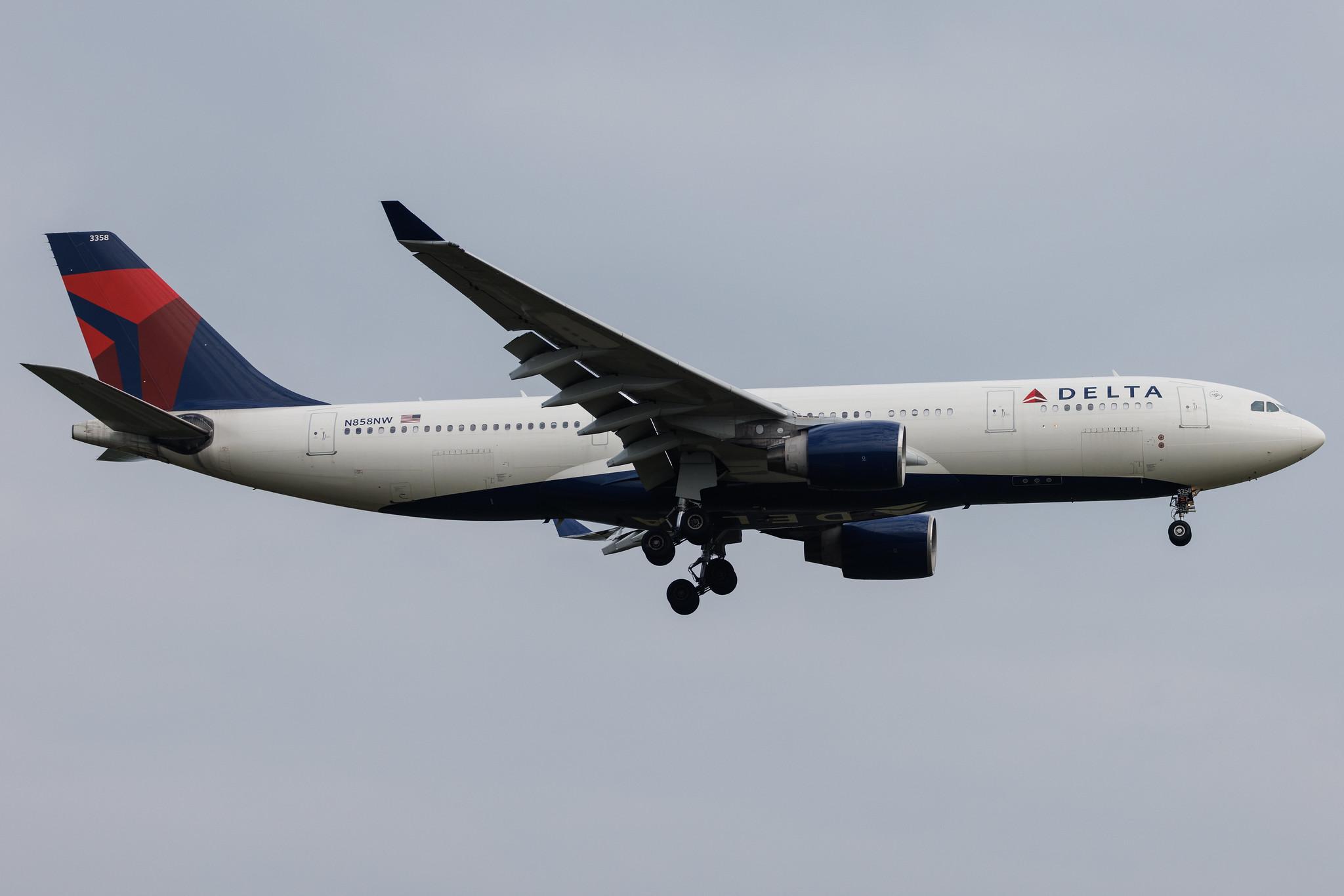 Frankfurt Airport: Delta Air Lines (DL / DAL) | Airbus A330-223 A332 | N858NW | MSN 0718
