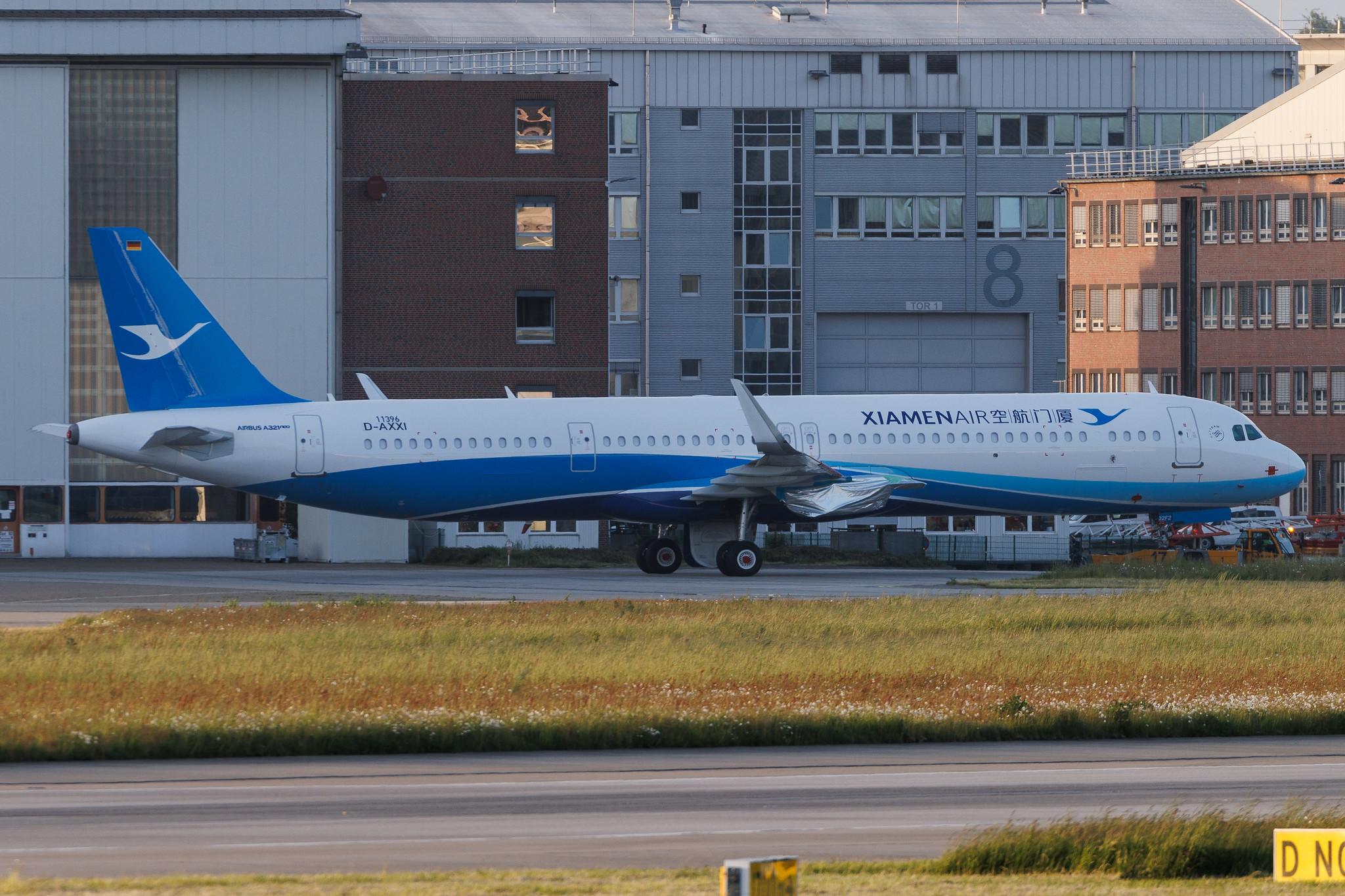 Hamburg Finkenwerder: Xiamen Airlines (MF / CXA) | Airbus A321-251NX A21N | D-AXXI | MSN 11396