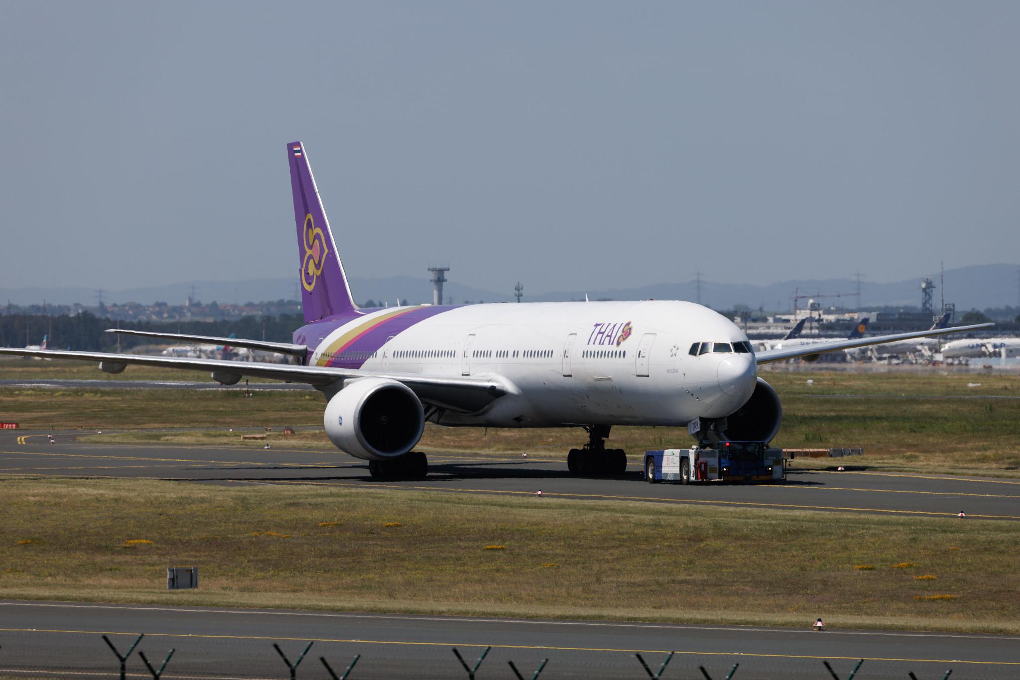 Frankfurt Airport: Thai Airways (TG / THA) | Boeing 777-3AL(ER) B77W | HS-TKK | MSN 41520