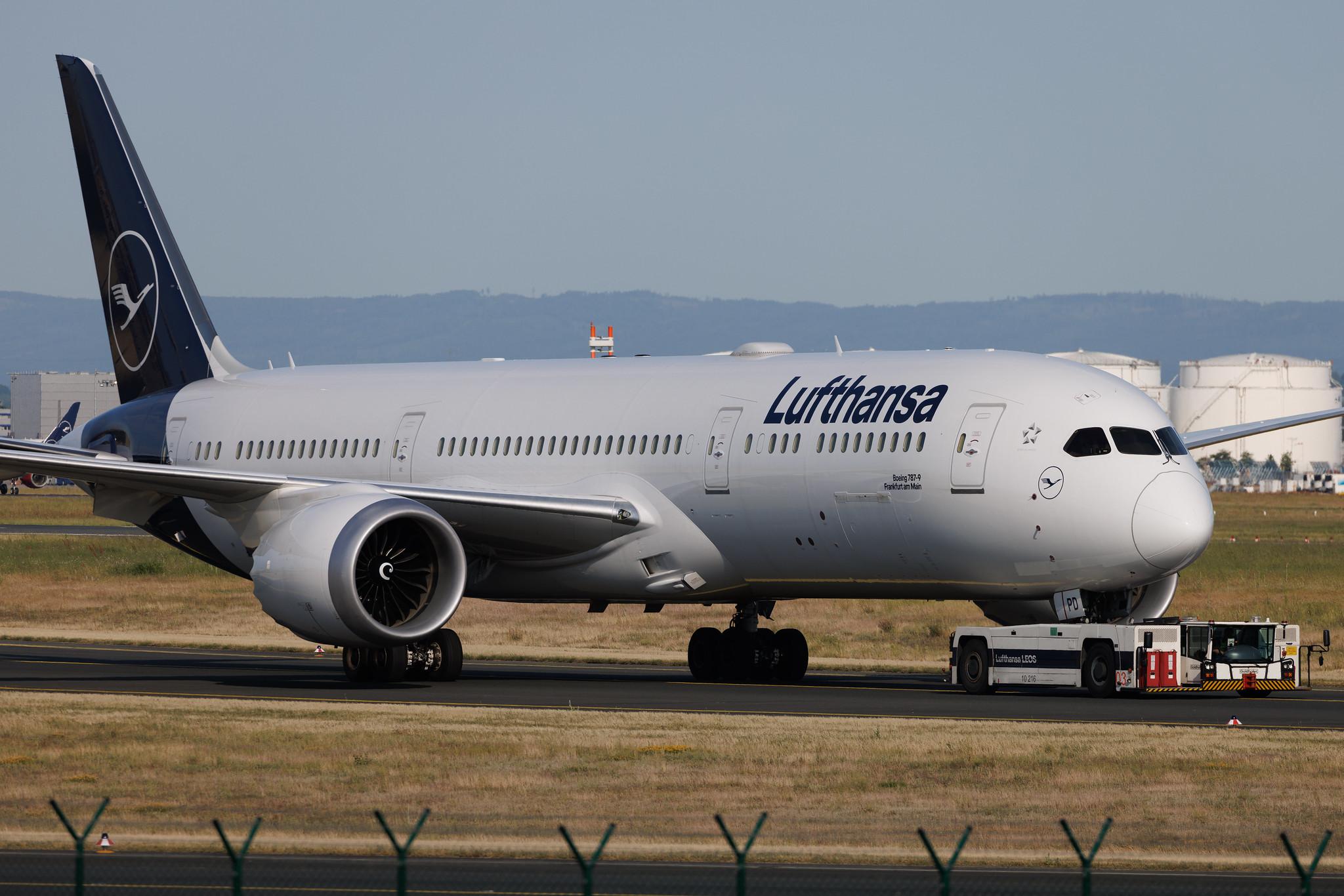 Frankfurt Airport: Lufthansa (LH / DLH) | Boeing 787-9 Dreamliner B789 | D-ABPD | MSN 62729