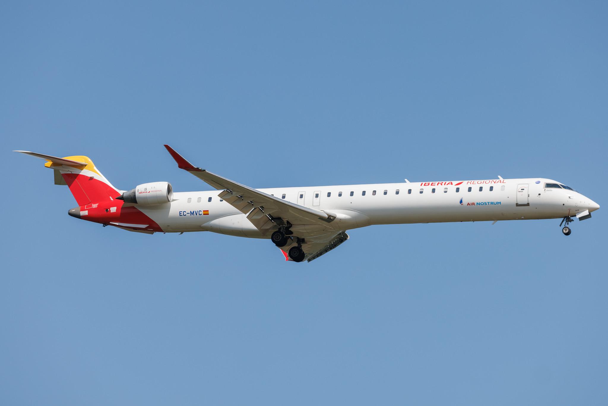 Frankfurt Airport: Iberia Regional (IB / IBE) | Operator: Air Nostrum | Mitsubishi CRJ-1000 CRJX | EC-MVC | MSN 19062