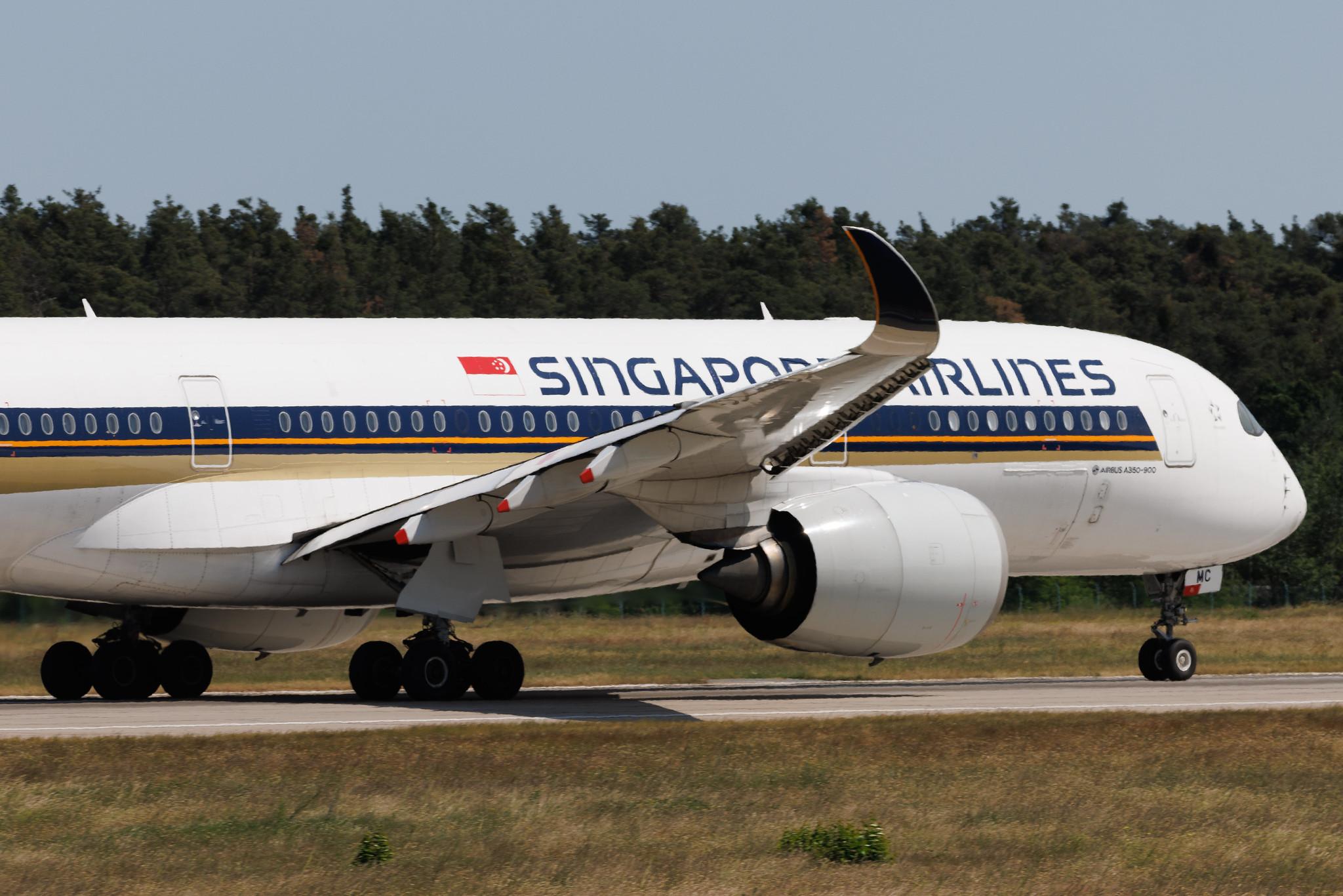 Frankfurt Airport: Singapore Airlines (SQ / SIA) | Airbus A350-941 A359 | 9V-SMC | MSN 031