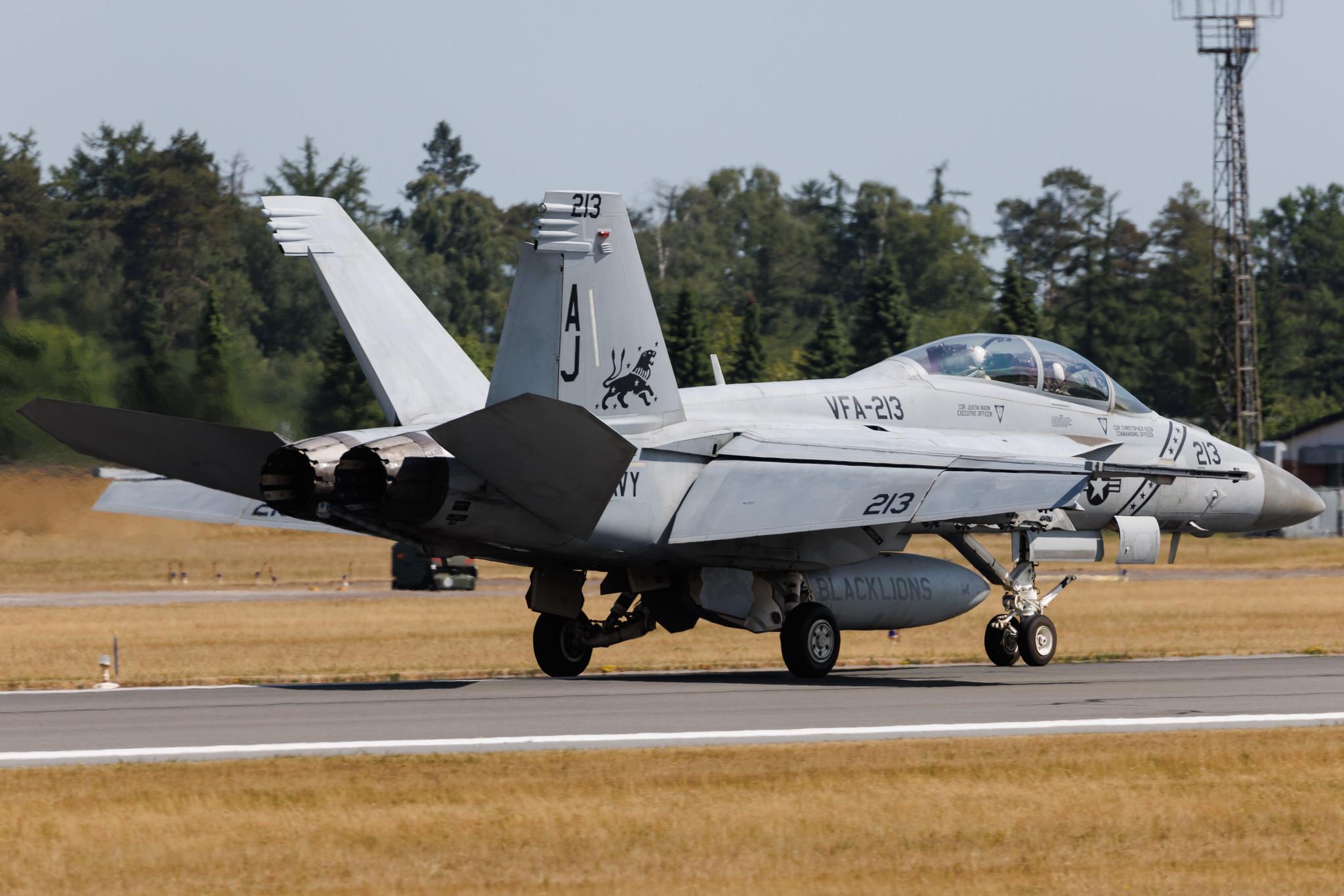 Fliegerhorst Hohn: United States - US Navy (USN) | Boeing F/A-18F Super Hornet F18 | 168930 | MSN 276