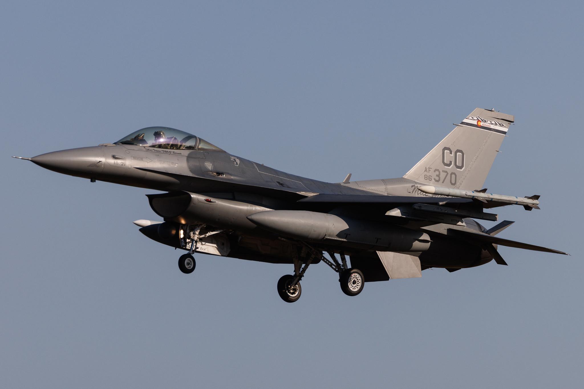 Schleswig Jagel Airport: United States Air Force (USAF) | General Dynamics F-16C Fighting Falcon F16 | 86-0370 | MSN 5C-476