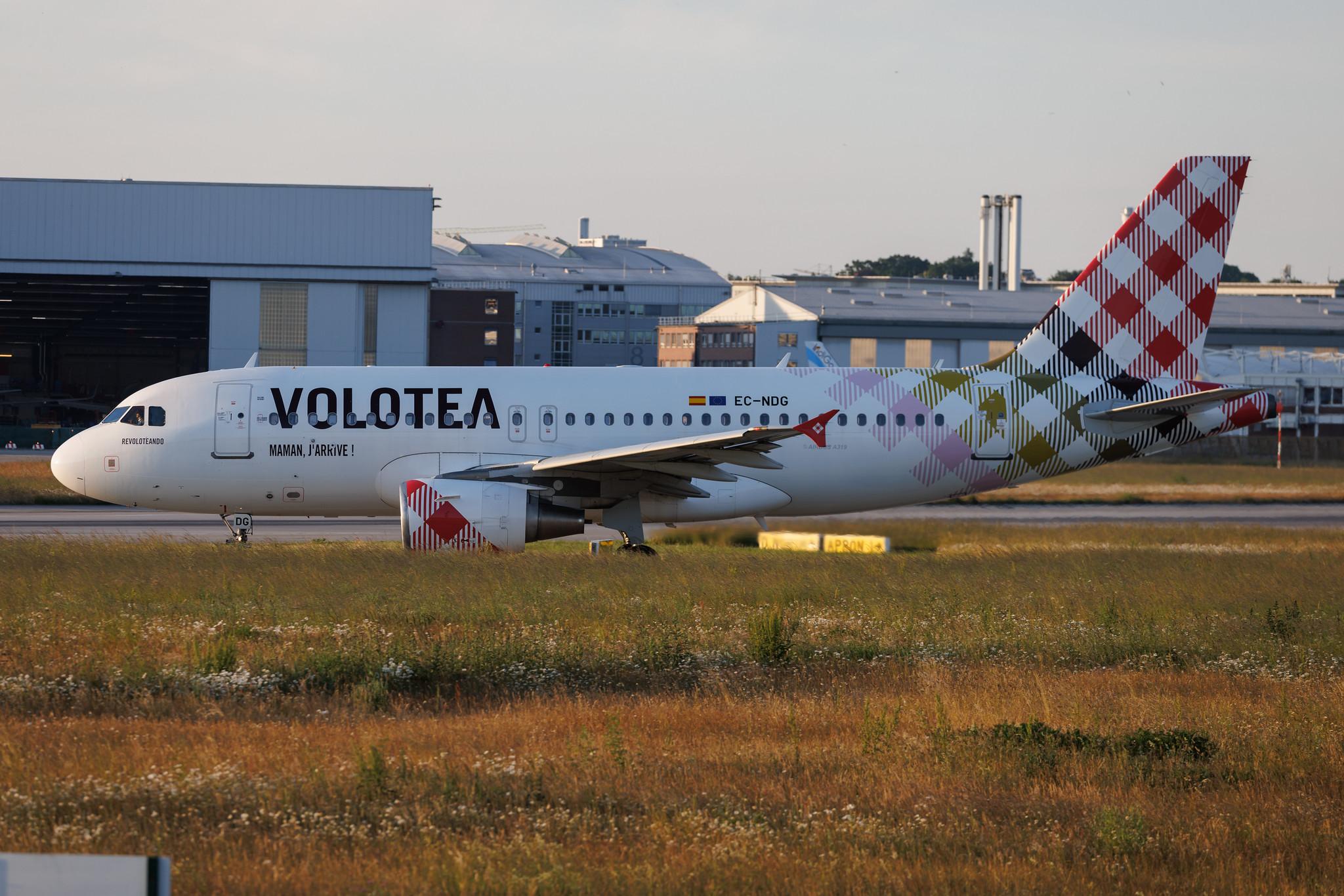 Hamburg Finkenwerder: Volotea (V7 / VOE) | Airbus A319-112 A319 | EC-NDG | MSN 03364