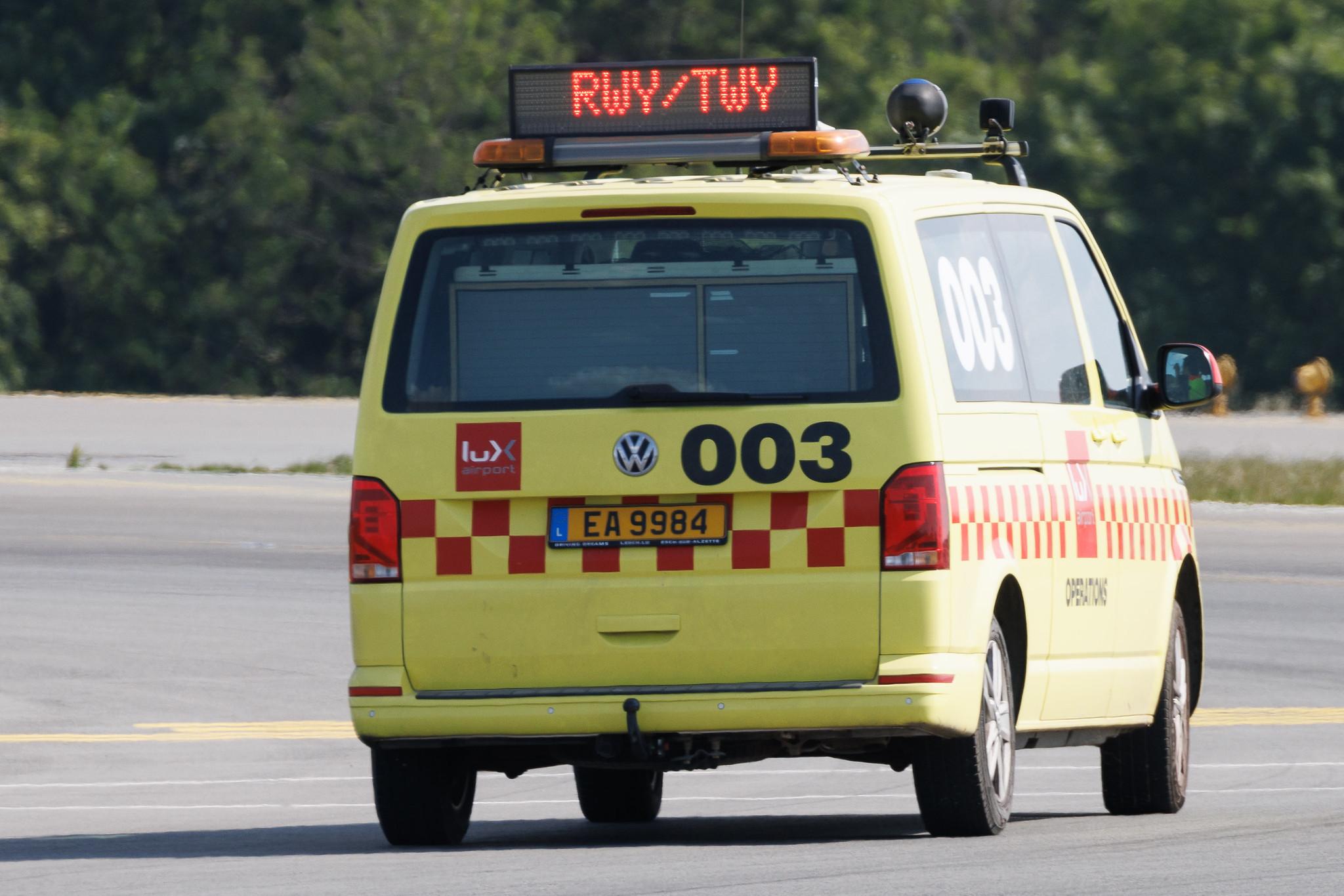 Luxembourg Findel Airport: Follow Me
