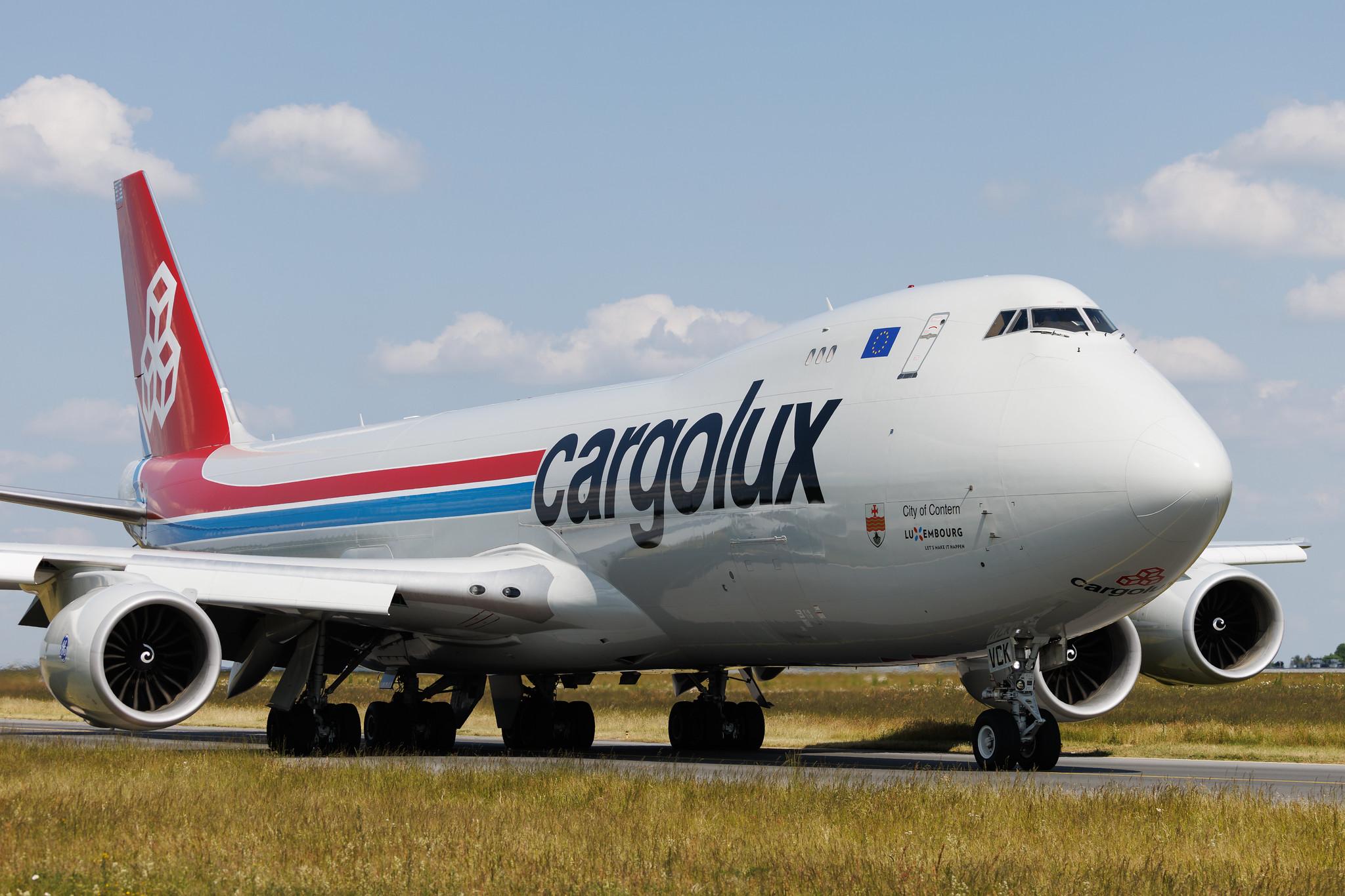 Luxembourg Findel Airport: Cargolux (CV / CLX) | Boeing 747-8R7F B748 | LX-VCK | MSN 38078