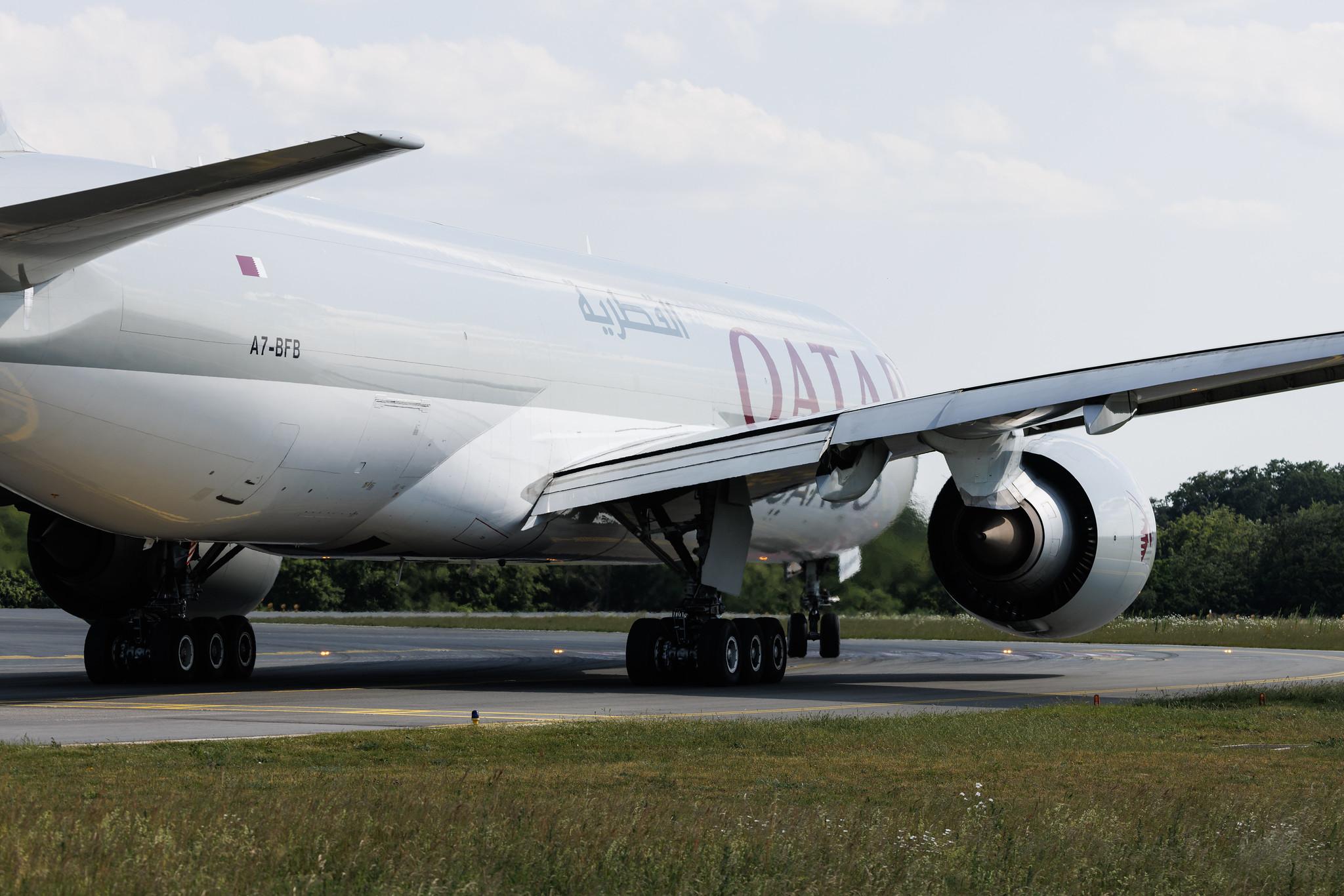 Luxembourg Findel Airport: Qatar Cargo (QR / QTR) | Operator: Qatar Airways | Boeing 777-FDZ B77L | A7-BFB | MSN 36100