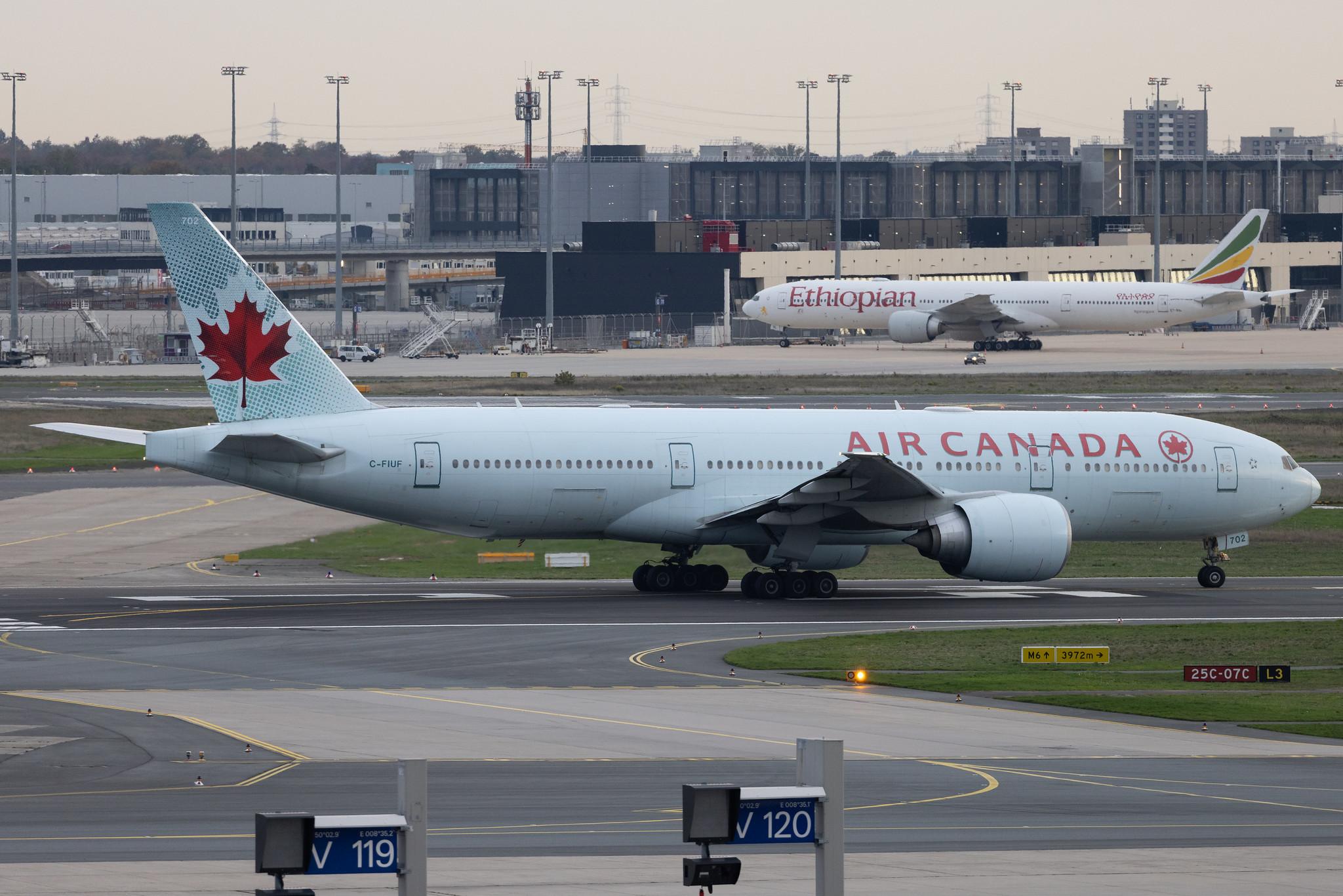 Frankfurt Airport: Air Canada (AC / ACA) | Boeing 777-233(LR) B77L | C-FIUF | MSN 35243
