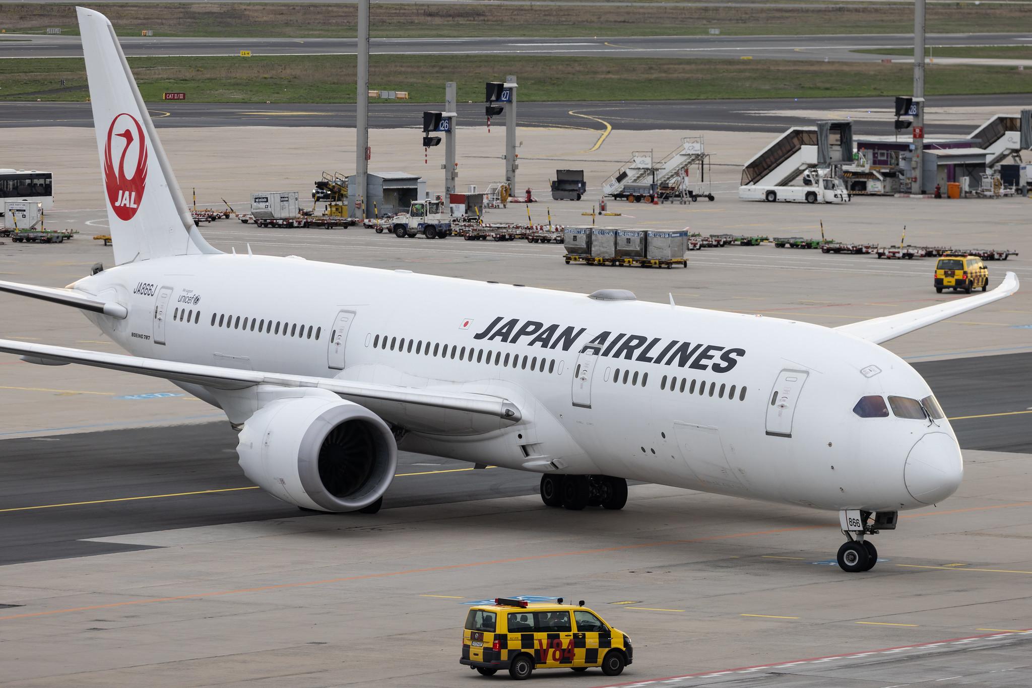 Frankfurt Airport: Japan Airlines (JL / JAL) | Boeing 787-9 Dreamliner B789 | JA866J | MSN 35423