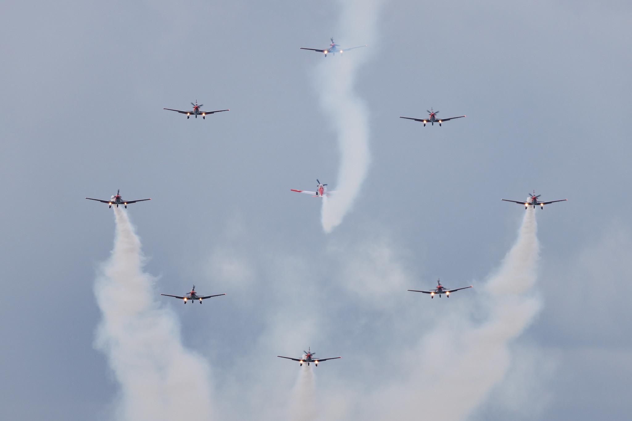ANTIDOTUM Airshow Leszno: Swiss PC-7 TEAM