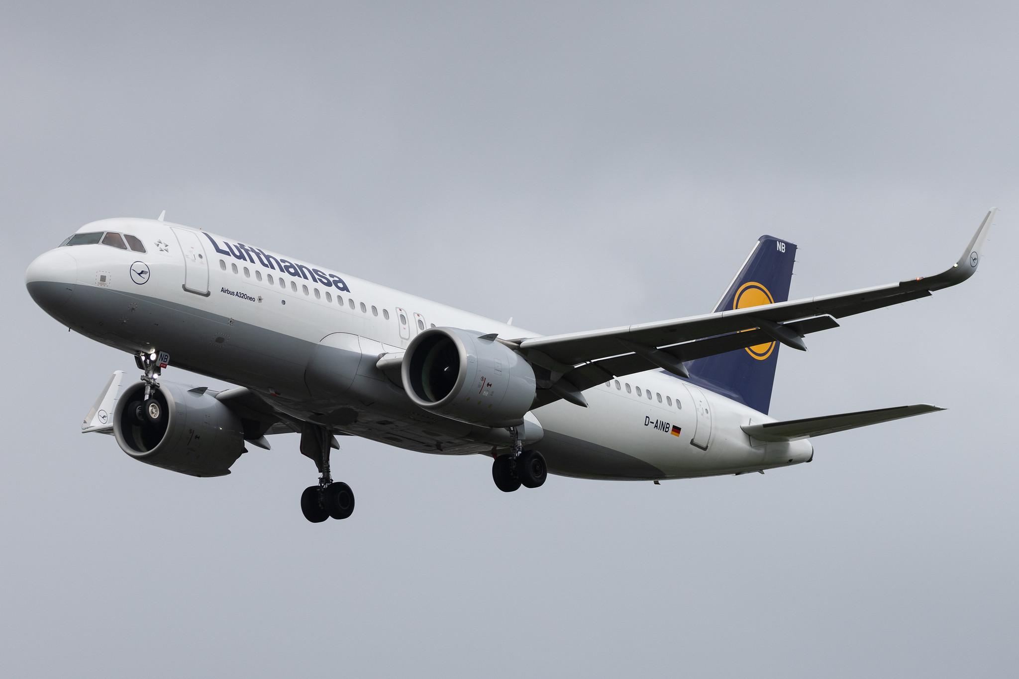 London Heathrow: Lufthansa (LH / DLH) | Airbus A320-271N A20N | D-AINB | MSN 6864