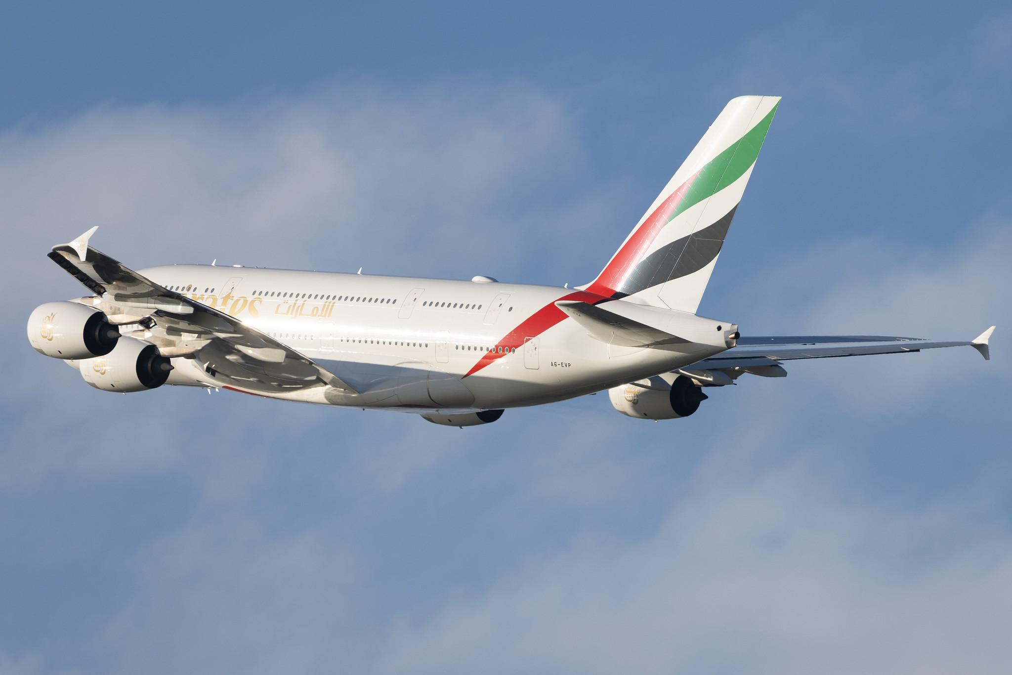 London Heathrow: Emirates (EK / UAE) | Airbus A380-842 A388 | A6-EVP | MSN 269