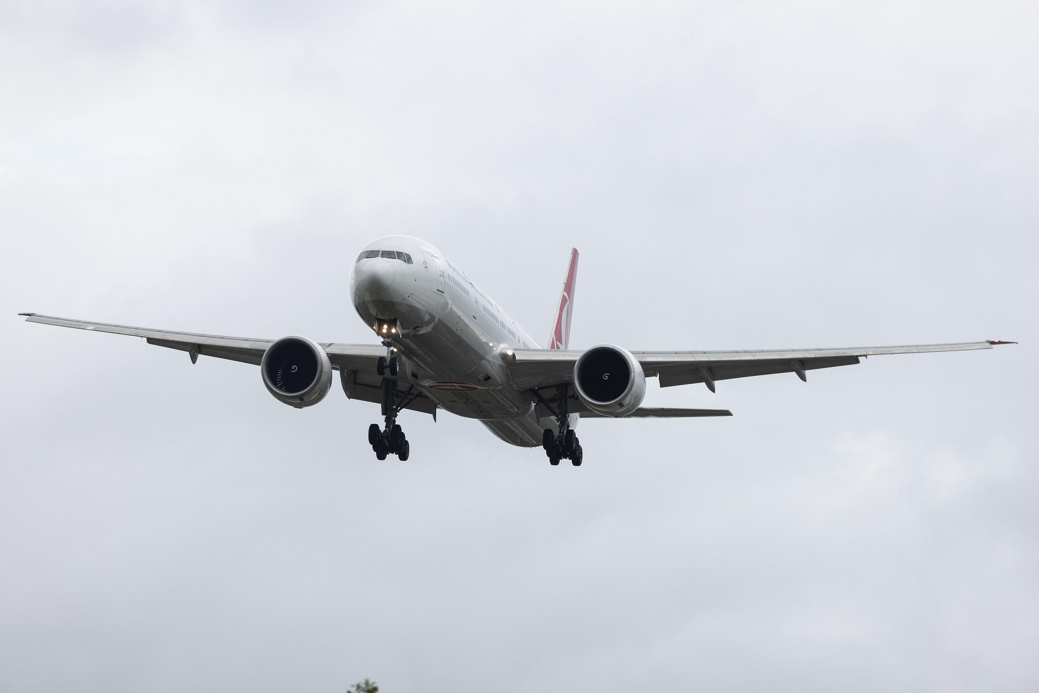 London Heathrow: Turkish Airlines (TK / THY) | Boeing 777-36N(ER) B77W | TC-LKB | MSN 41819