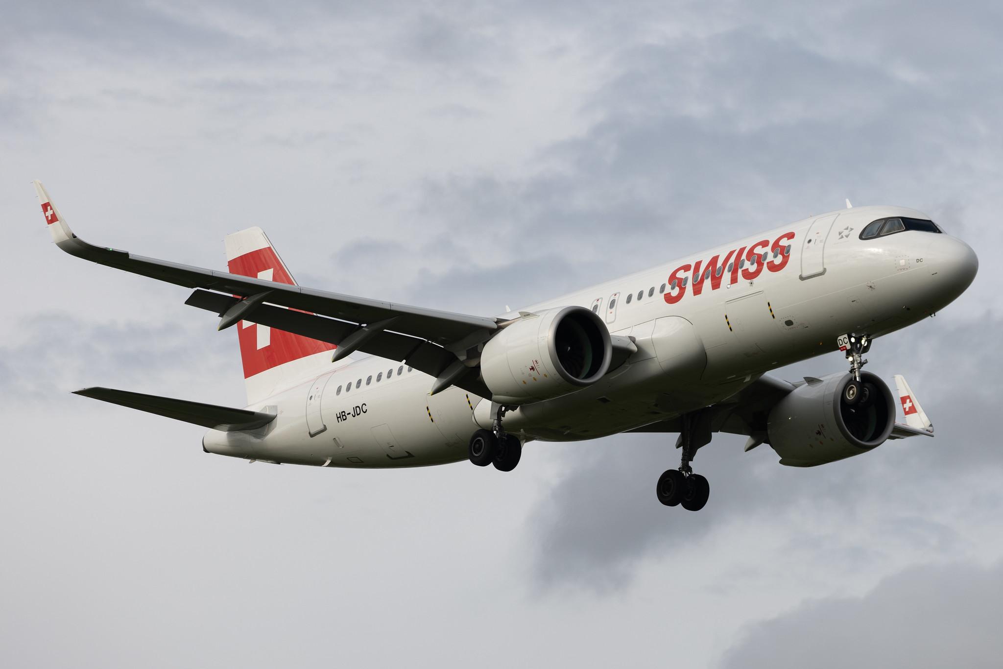 London Heathrow: Swiss (LX / SWR) | Airbus A320-271N A20N | HB-JDC | MSN 10242