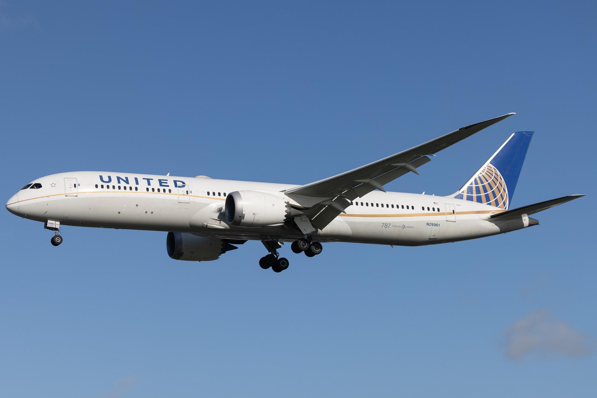London Heathrow: United Airlines (UA / UAL) | Boeing 787-9 Dreamliner B789 | N29961 | MSN 37811
