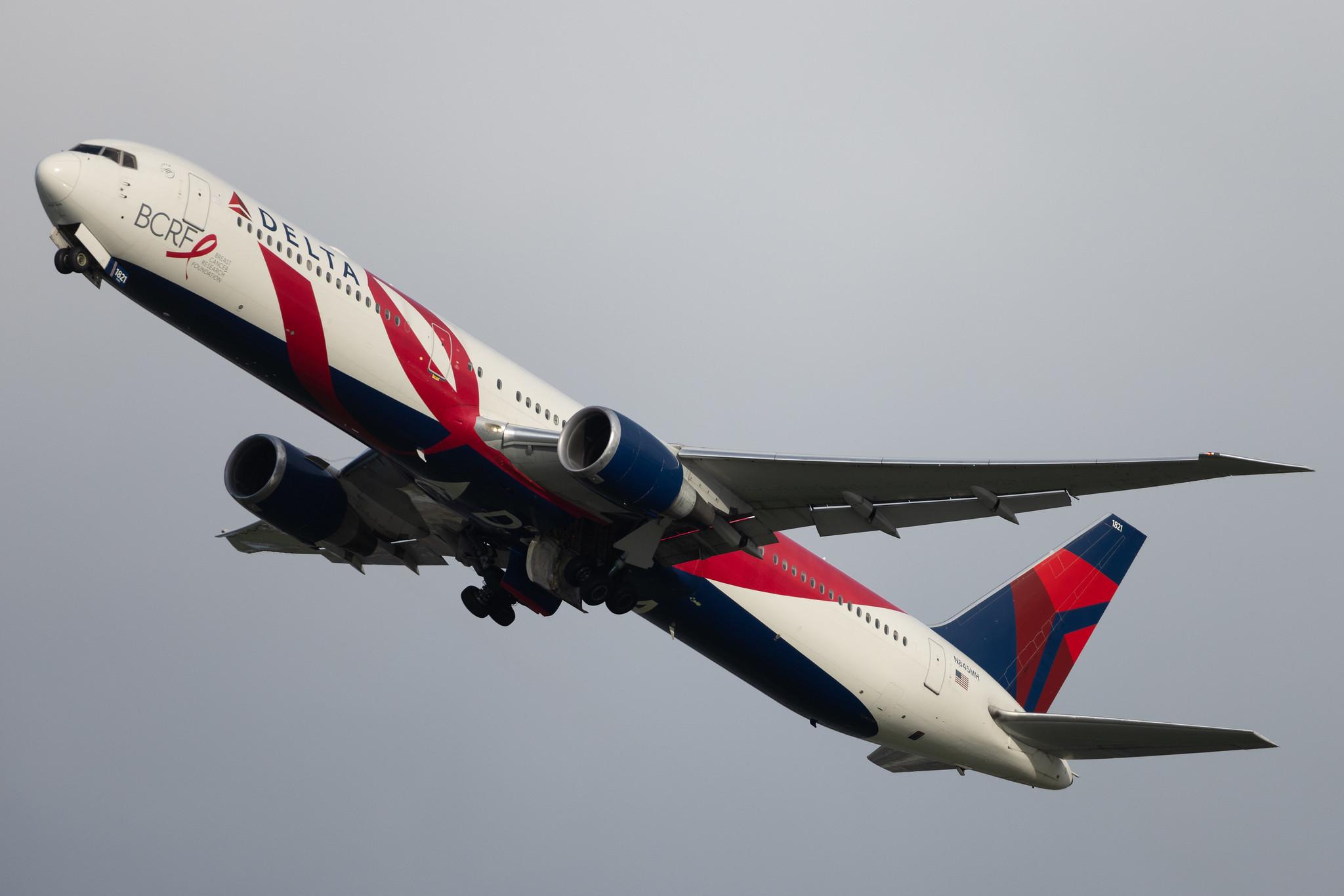 London Heathrow: Delta Air Lines (DL / DAL) | Livery: BCRF Livery | Boeing 767-432(ER) B764 | N845MH | MSN 29719