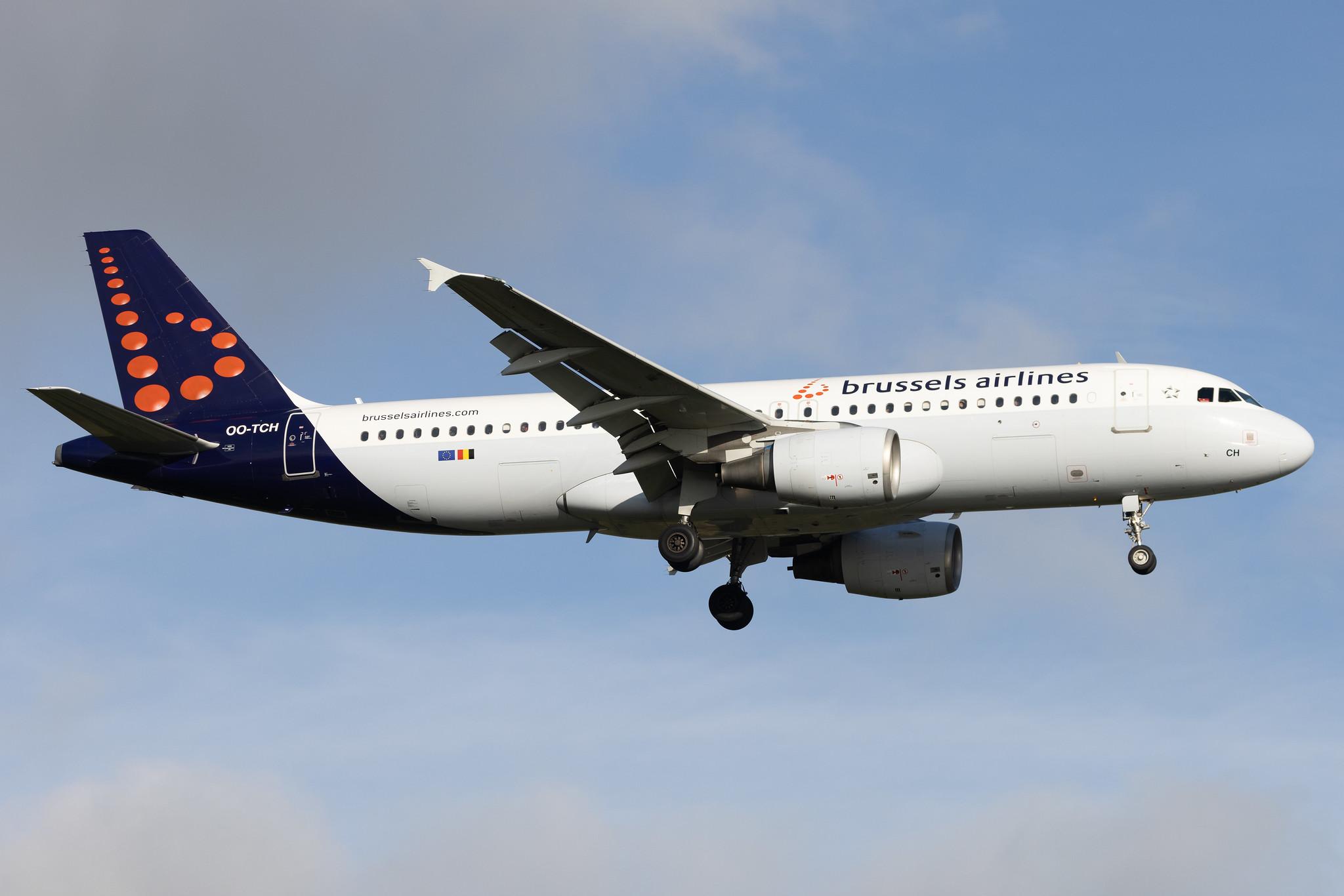 London Heathrow: Brussels Airlines (SN / BEL) | Airbus A320-214 A320 | OO-TCH | MSN 1929