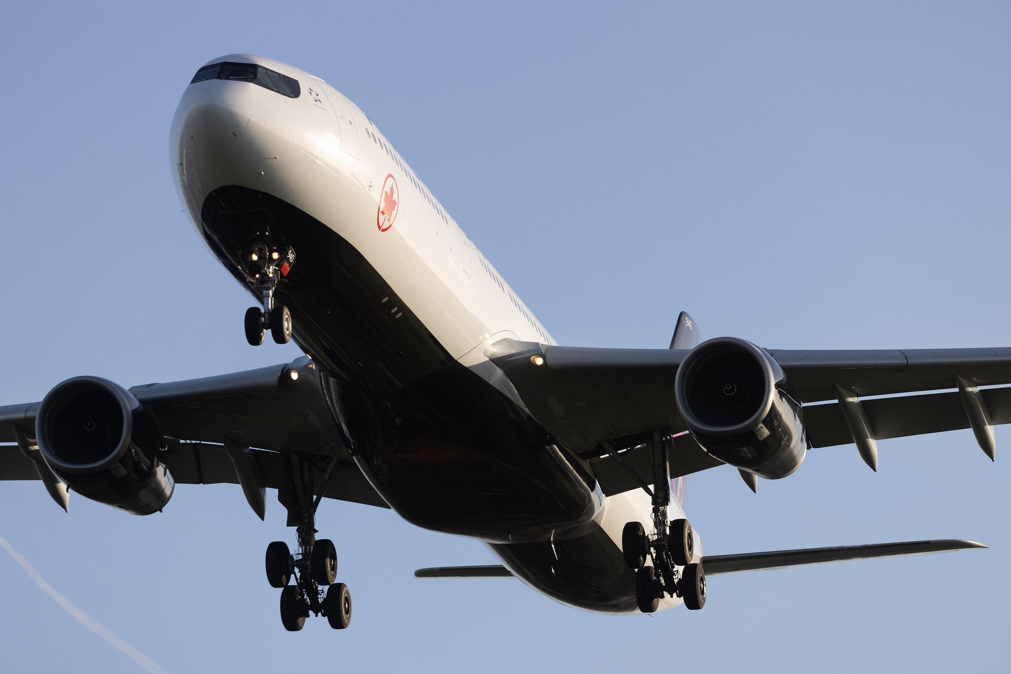 London Heathrow: Air Canada (AC / ACA) | Airbus A330-343 A333 | C-GEGC | MSN 1006