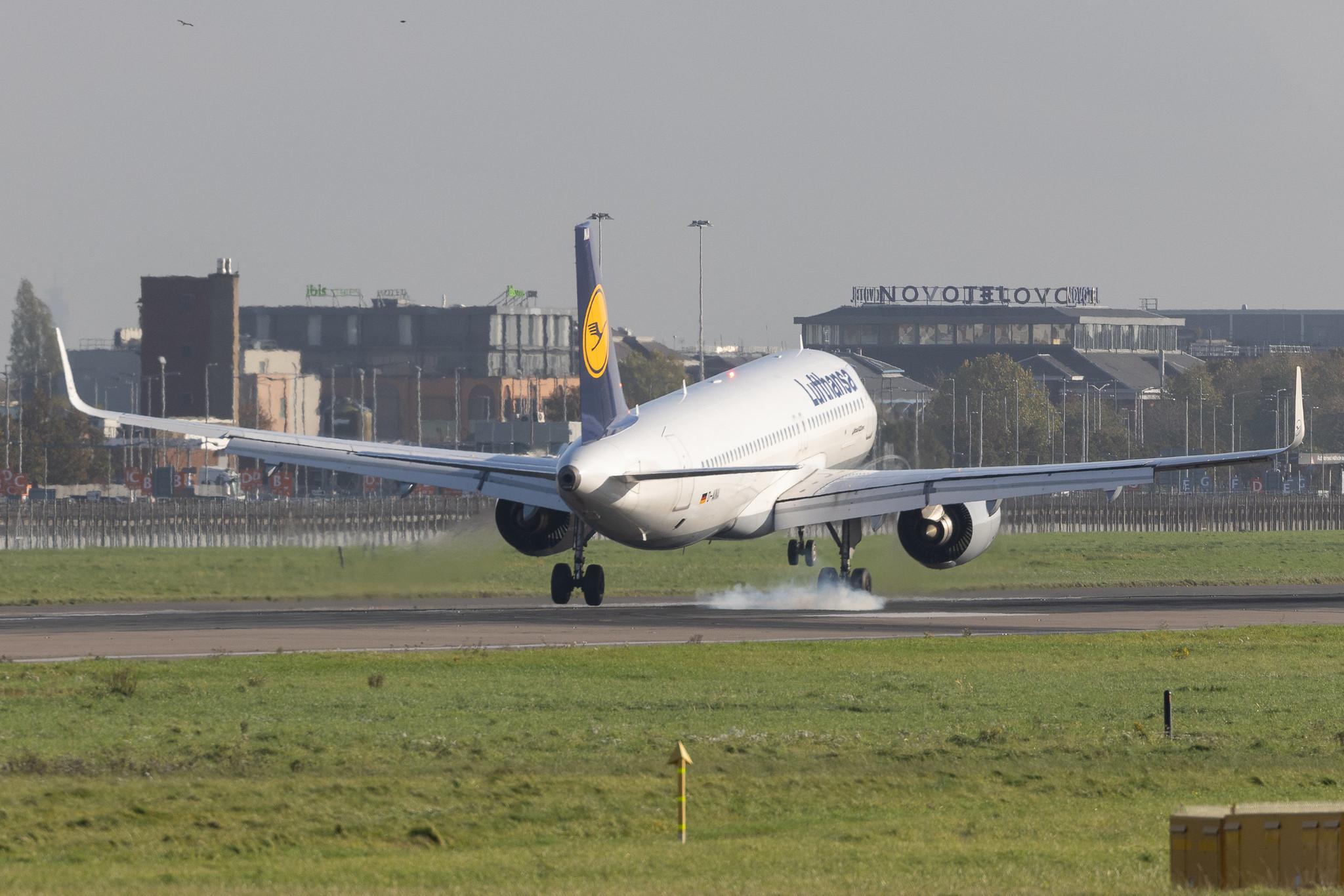 London Heathrow: Lufthansa (LH / DLH) | Airbus A320-271N A20N | D-AINA | MSN 6801