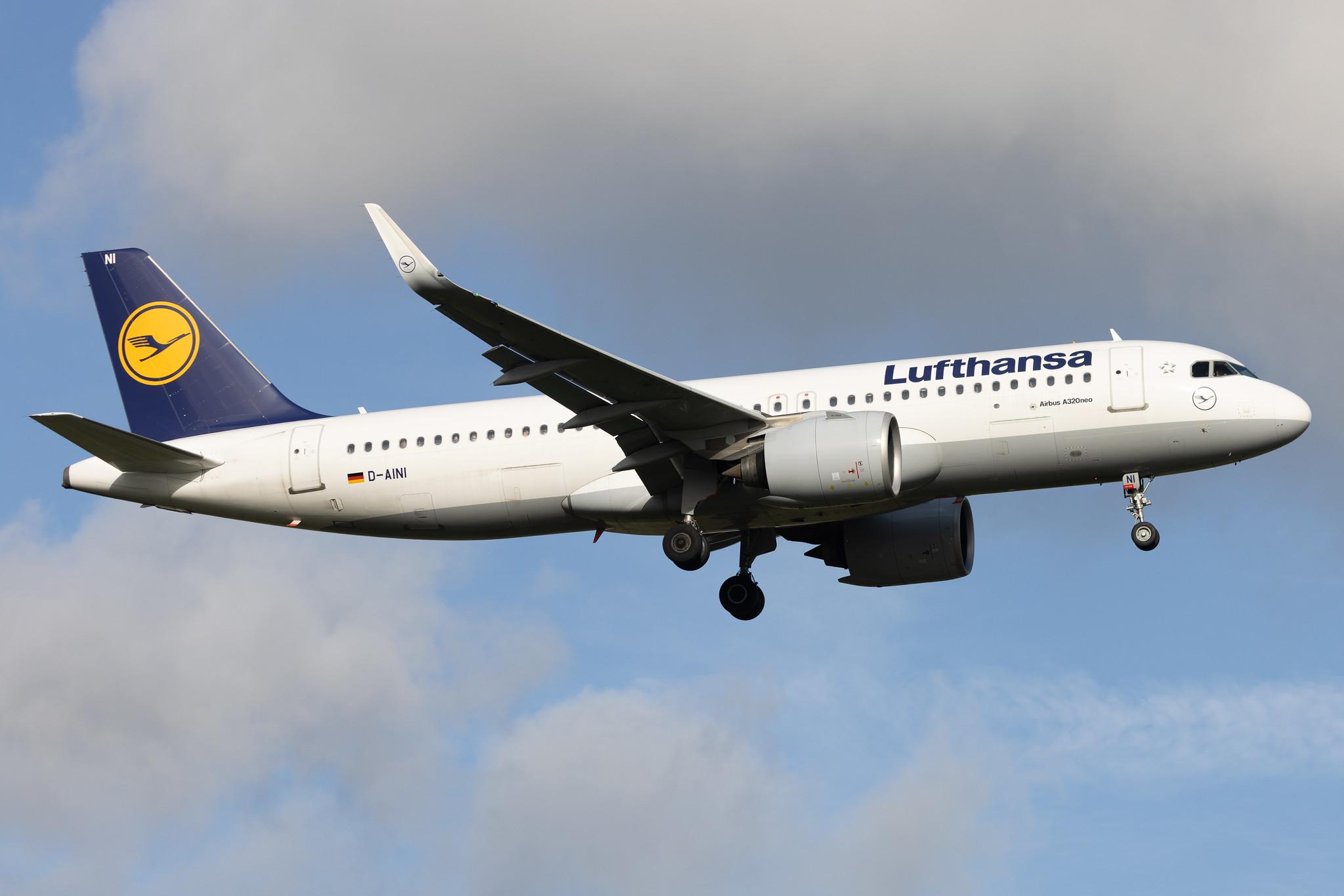 London Heathrow: Lufthansa (LH / DLH) | Airbus A320-271N A20N | D-AINI | MSN 7710