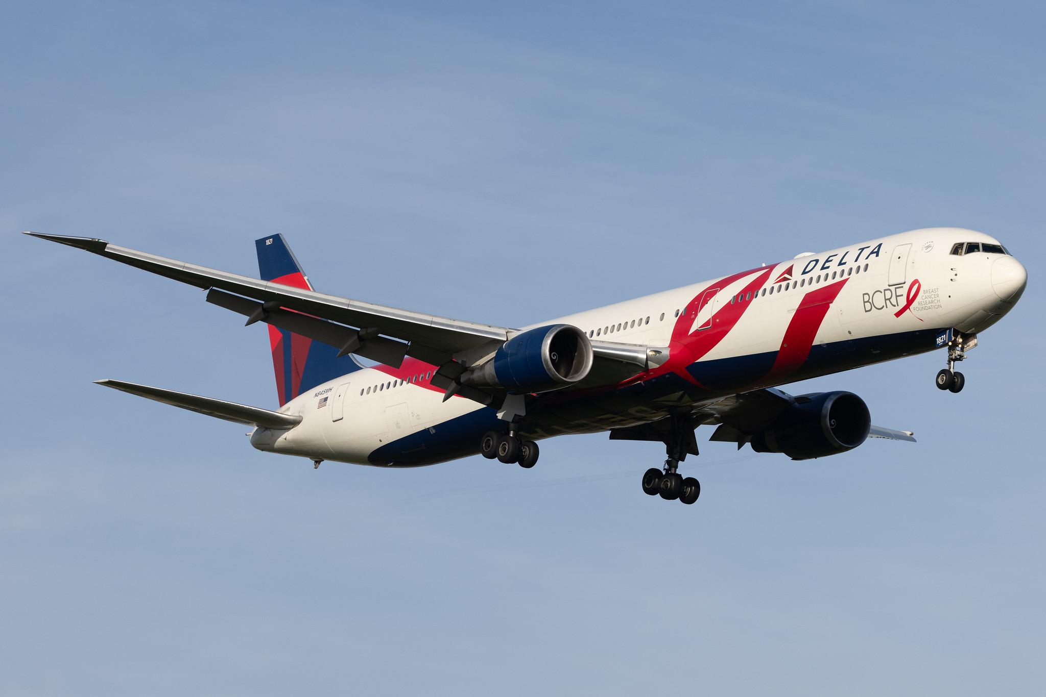 London Heathrow: Delta Air Lines (DL / DAL) | Livery: BCRF Livery | Boeing 767-432(ER) B764 | N845MH | MSN 29719